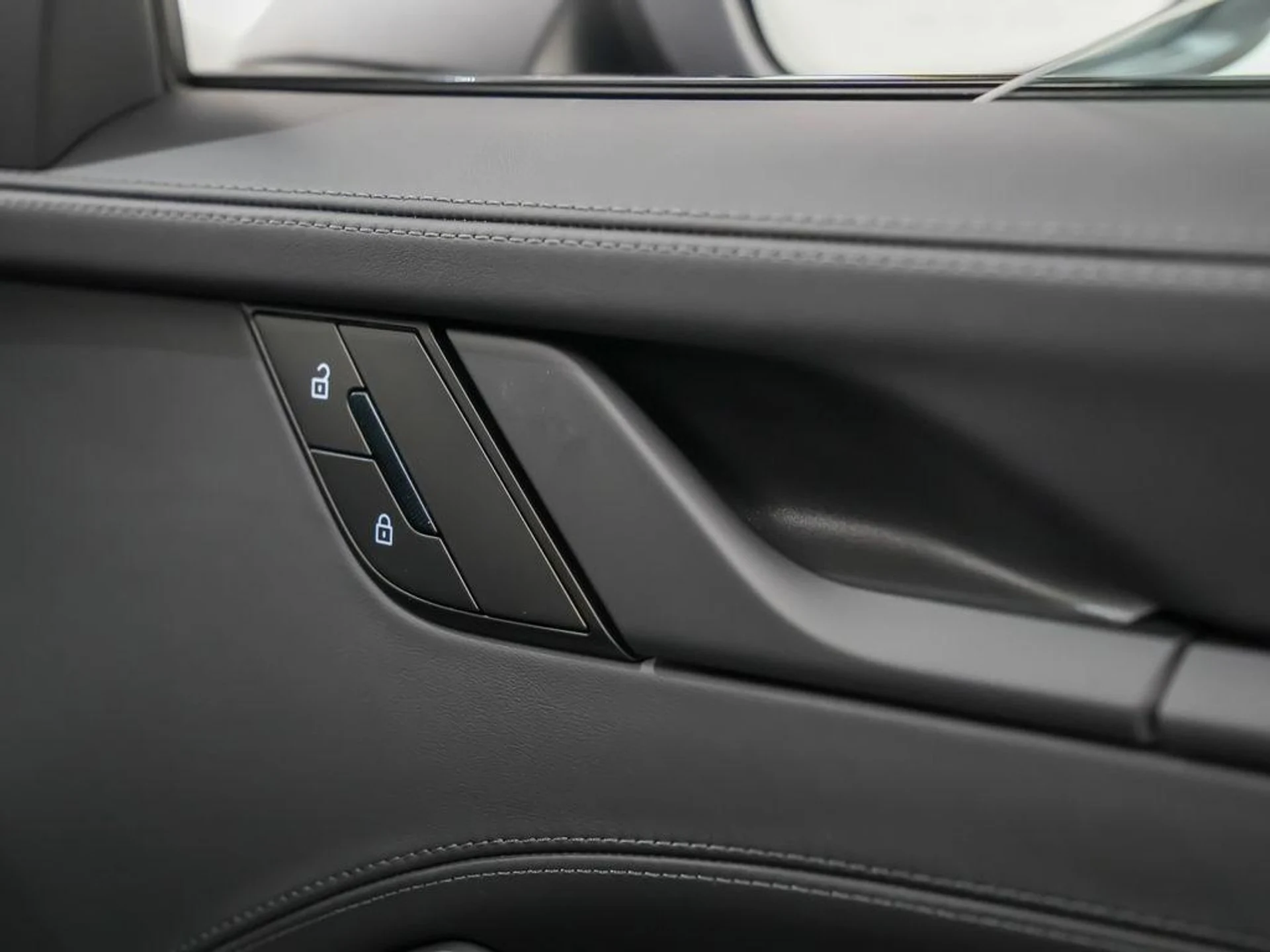 mph014_2361699294_u_ffz_Z_Kzgah9r_V_Qy4_Z_On_Wq_IAL_5_U_e837970eab