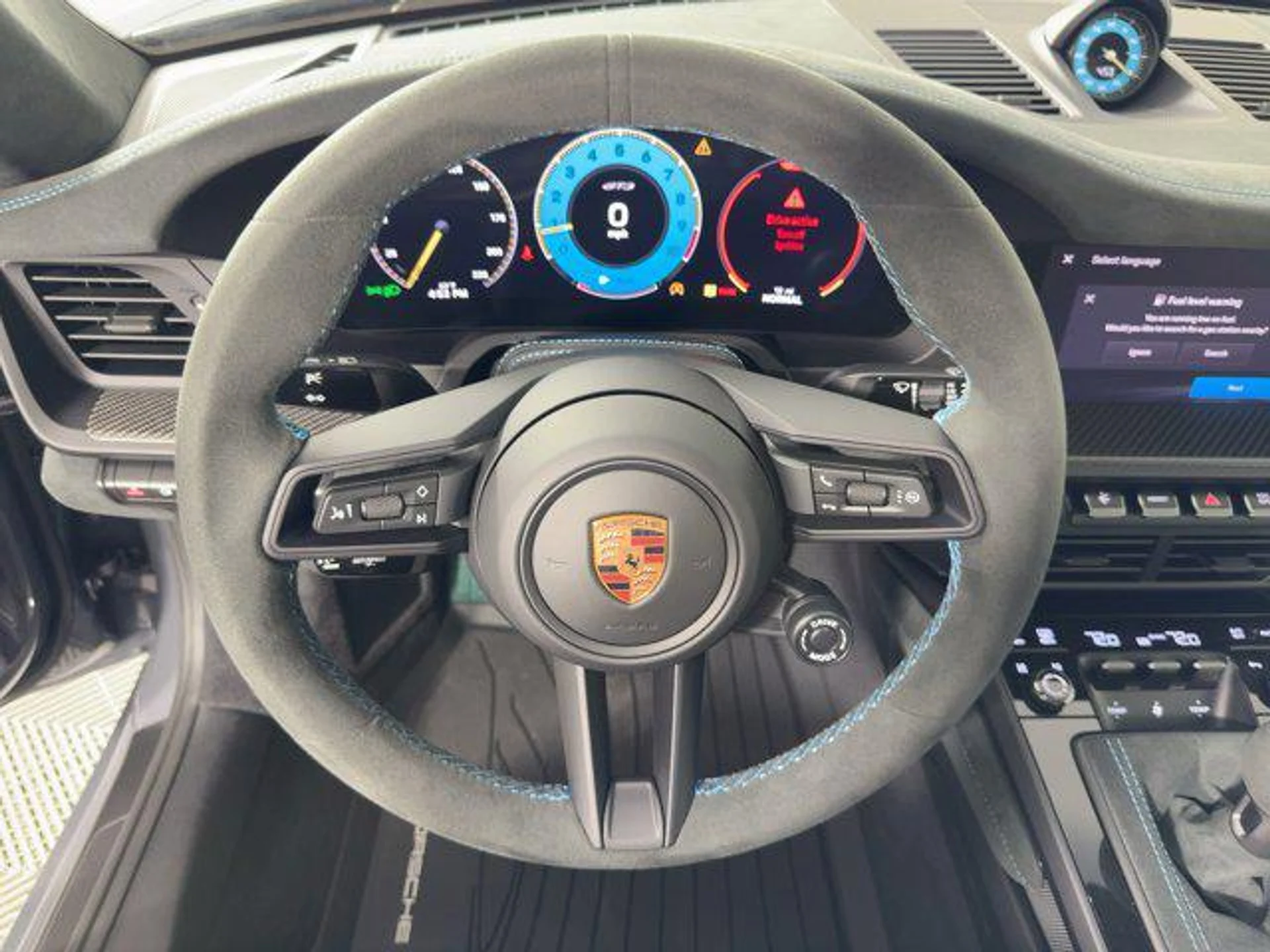 mph014_2366405347_h_TFT_06_R8_Y_Nrnvfaz_Gp_Hnd0_1_Dc_E_c777e7ae0f