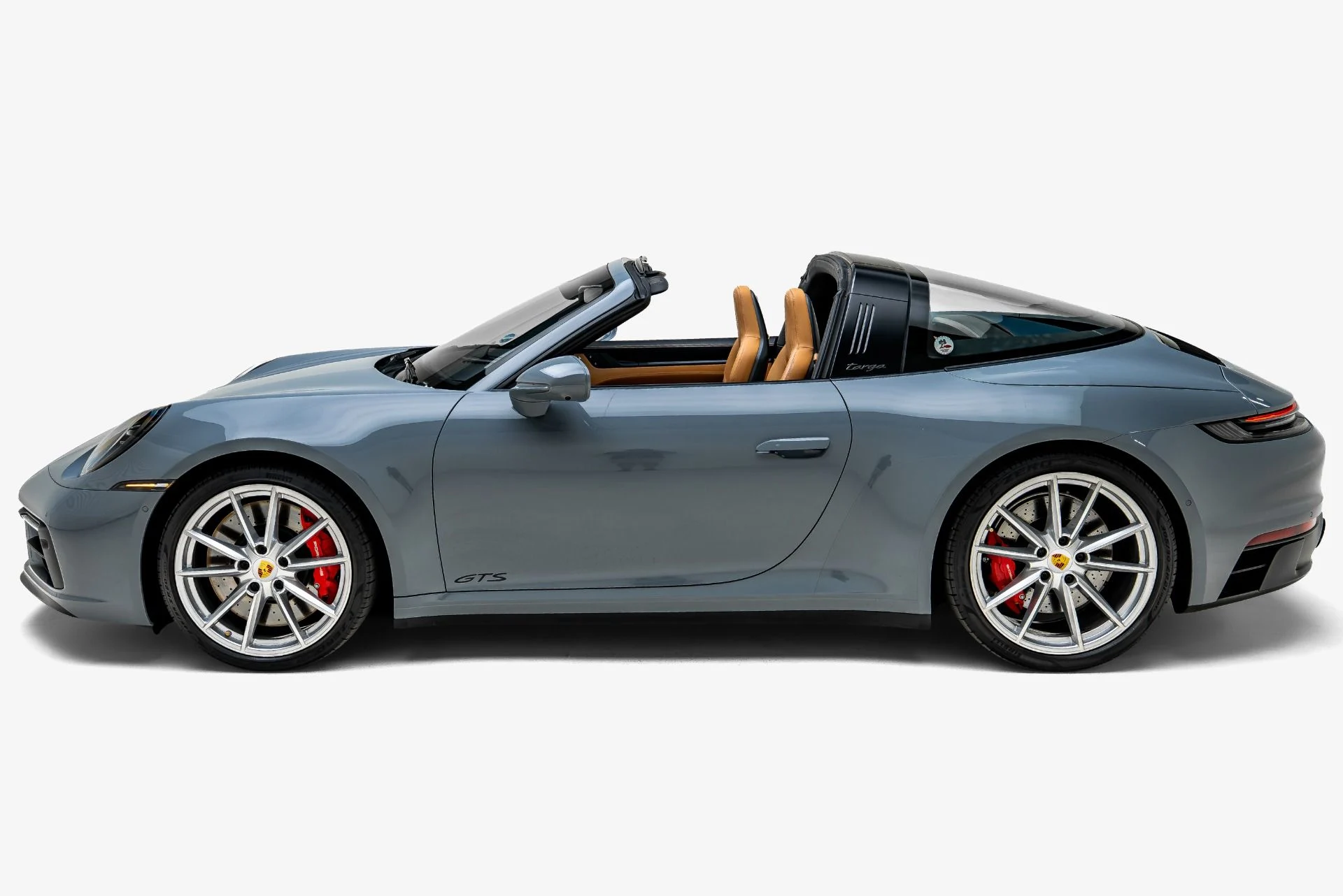 mph014_2374921505_Used_2023_Porsche_911_Targa_4_GTS_1784608816_0178979097