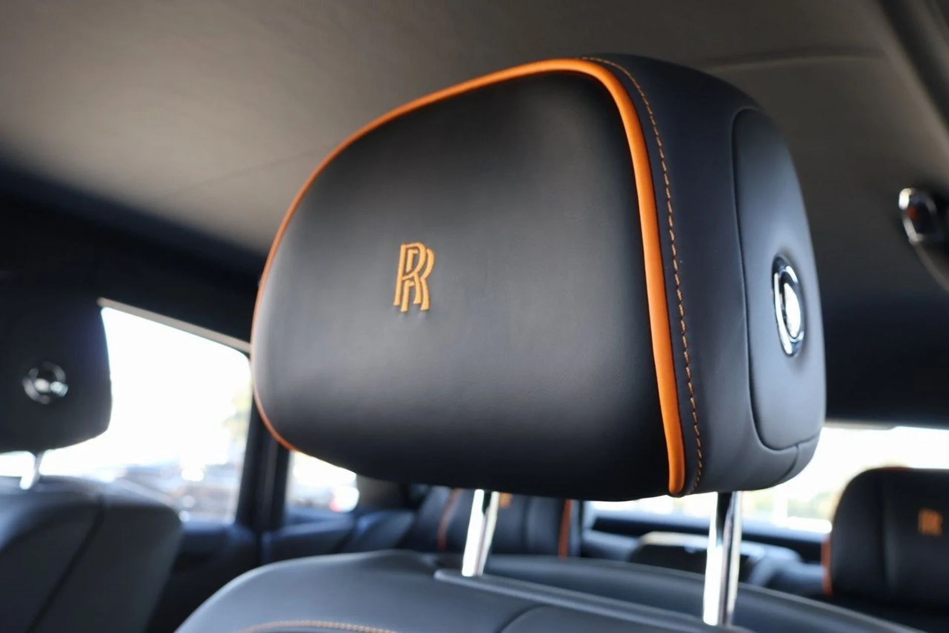 mph014_2376589348_15_a739897ba3