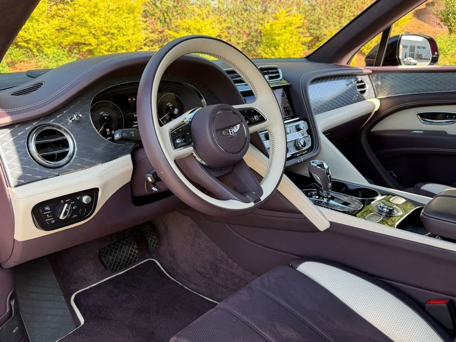 mph014_2384583665_8c5fd497865244cfad4a2c9ba11c1991_894080e4e5