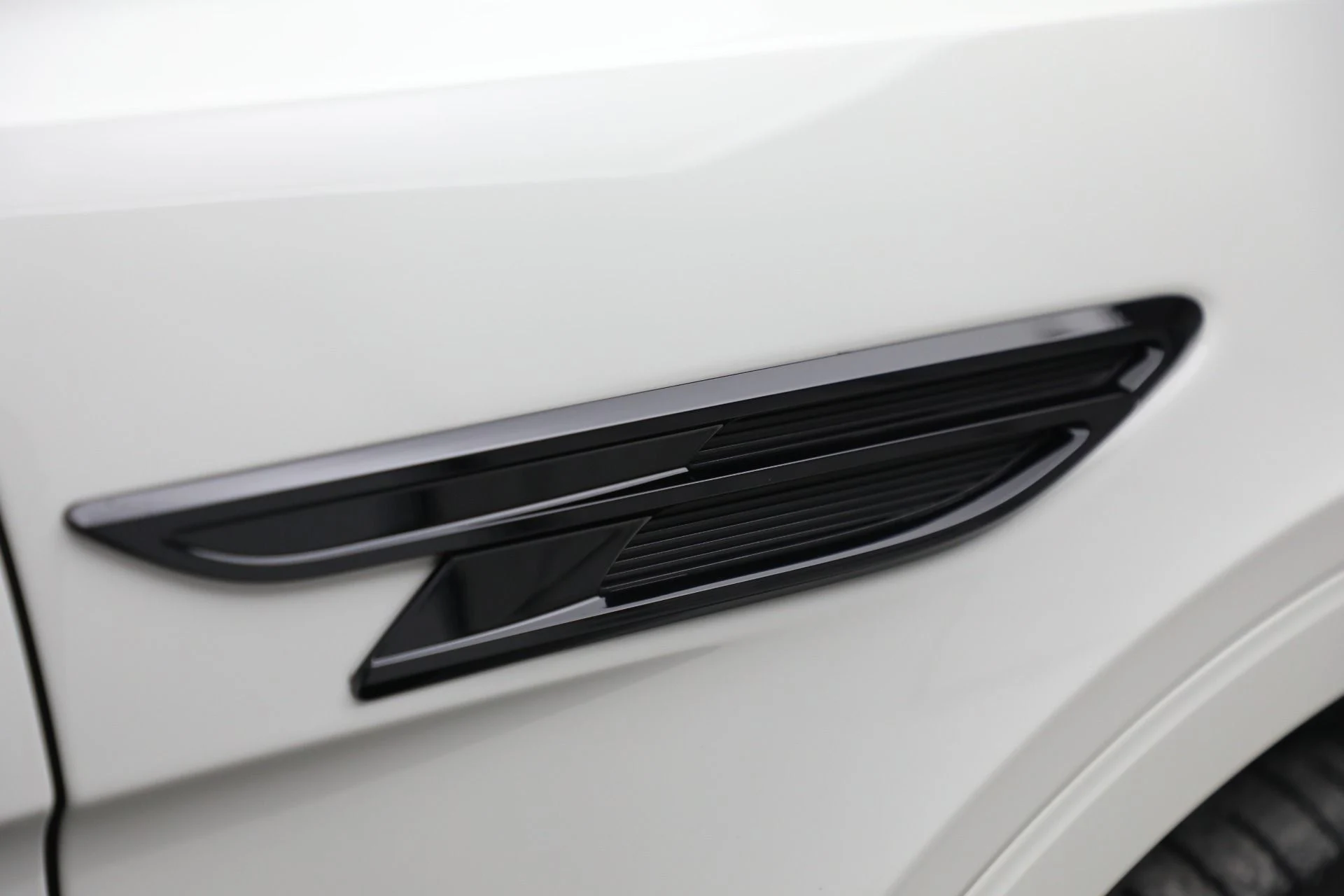 mph014_2388425837_Used_2022_Bentley_Bentayga_Speed_ec32df0c38