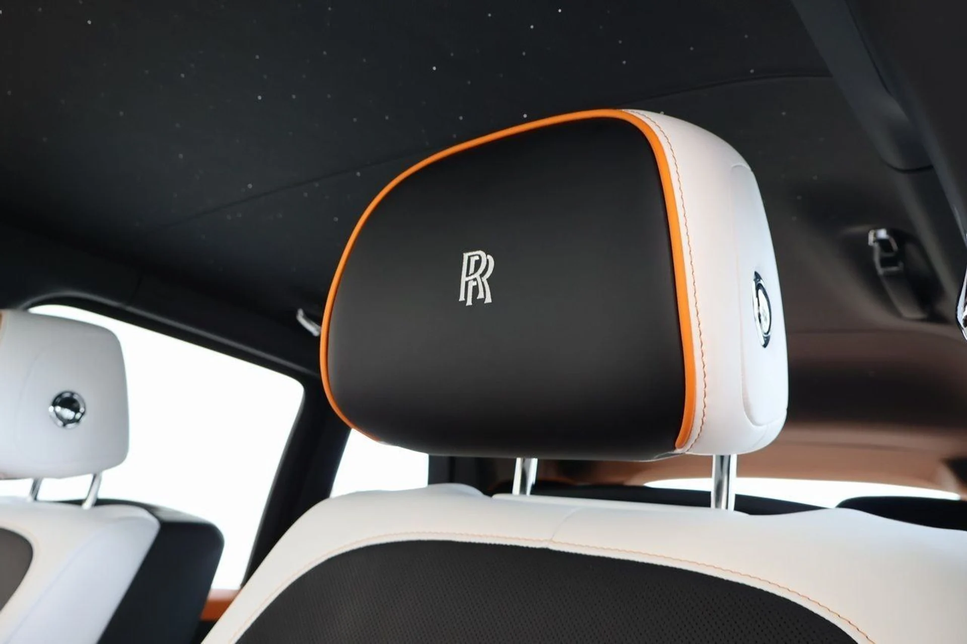 mph014_2405639212_15_c86173ce31