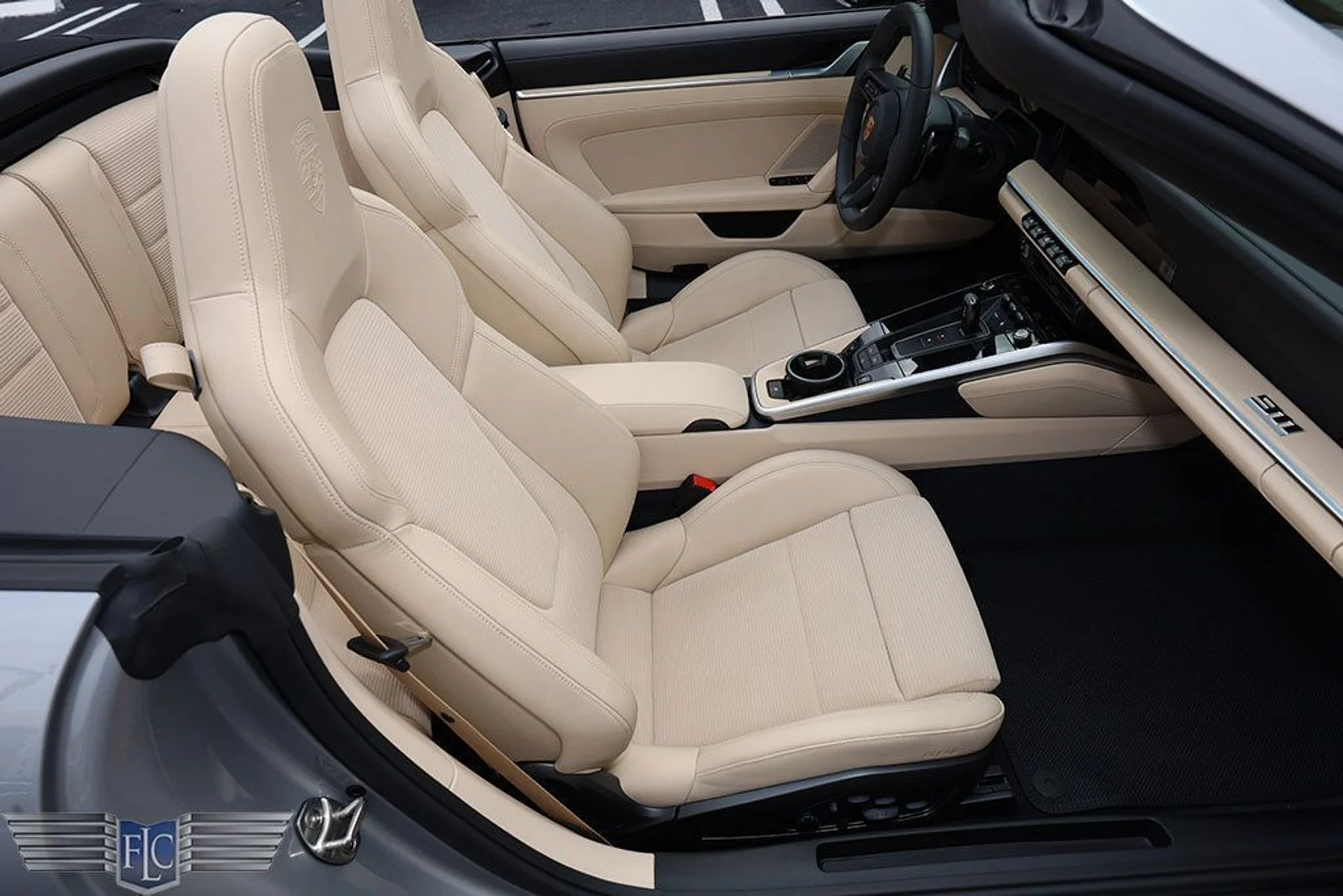 mph014_2408292509_used_2024_porsche_911_turboscabriolet_6305_22389429_15_1024_4d46633f22