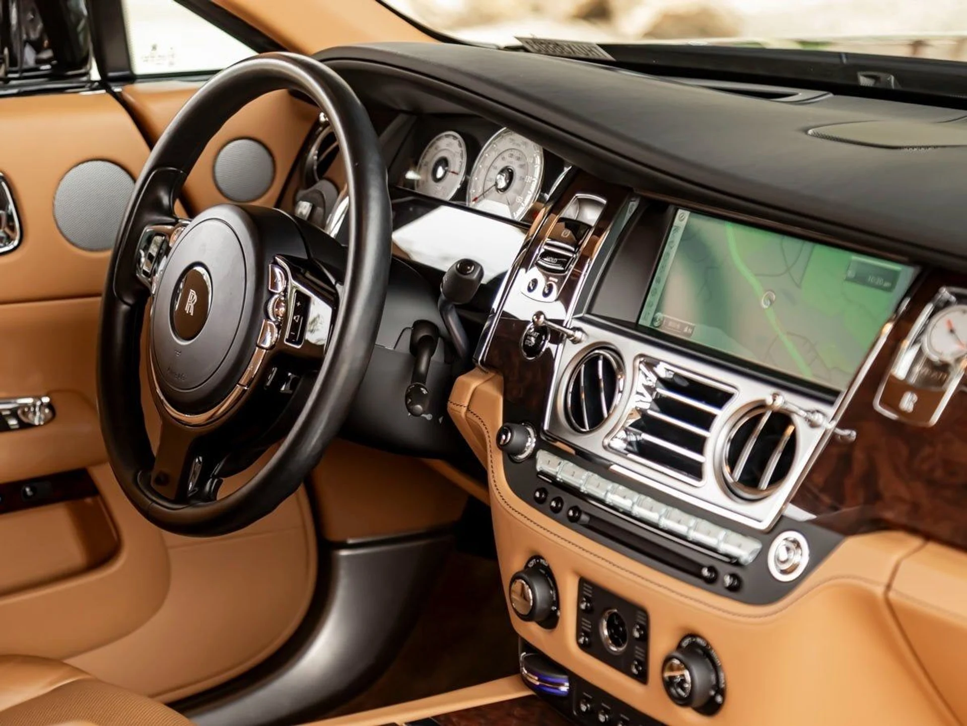 mph014_2411442386_15_2df6ab6289