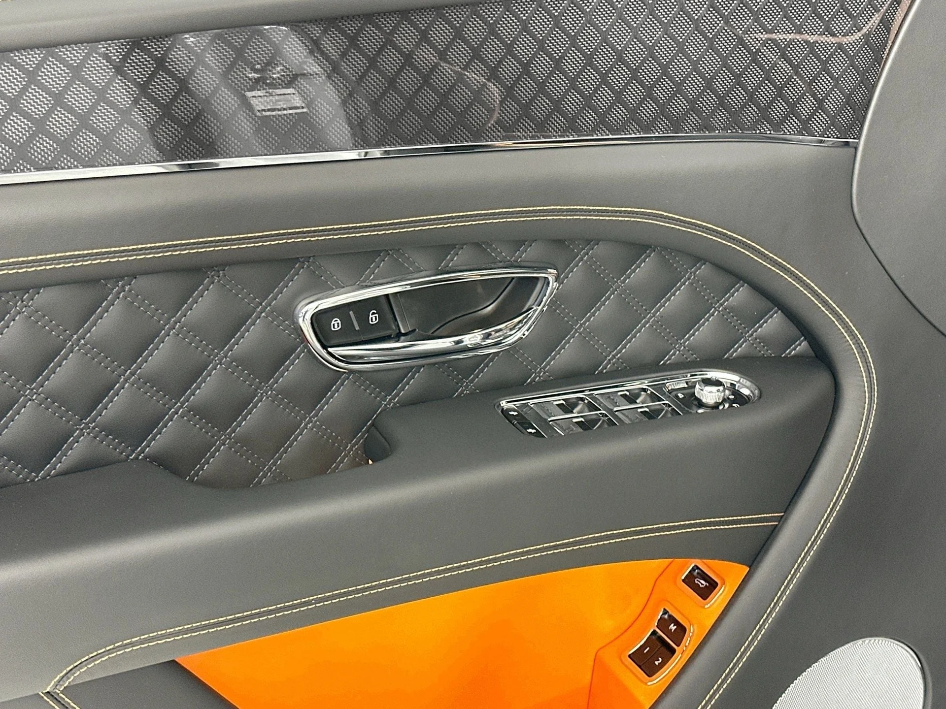 mph014_241174124_15_1d2482e5f2