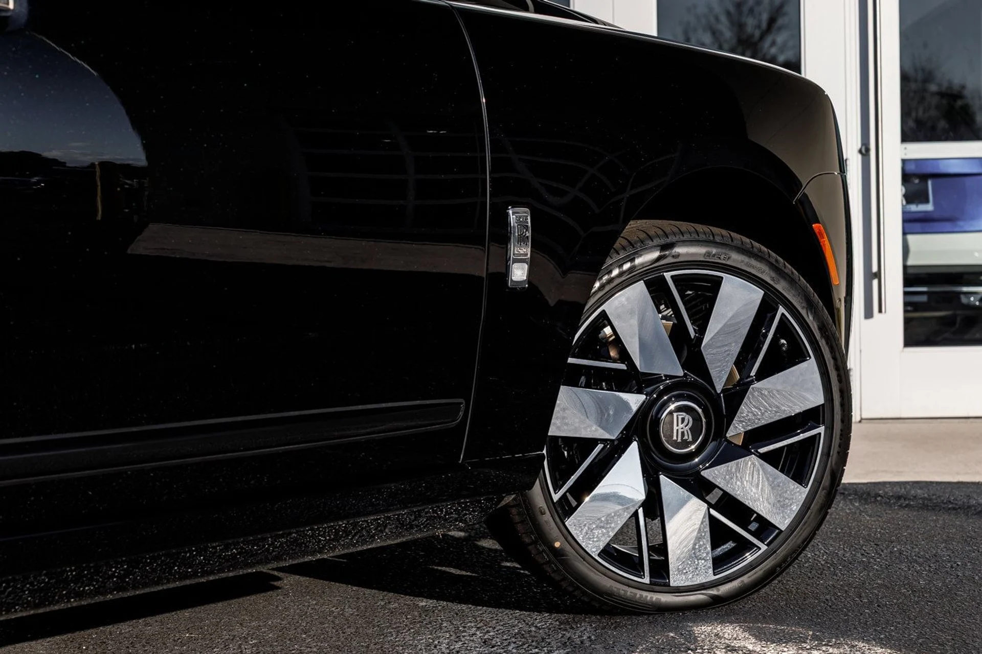 mph014_2412305435_ea34dcf5b044e9b6202a5e0b49f8cdf4x_5dbff76133