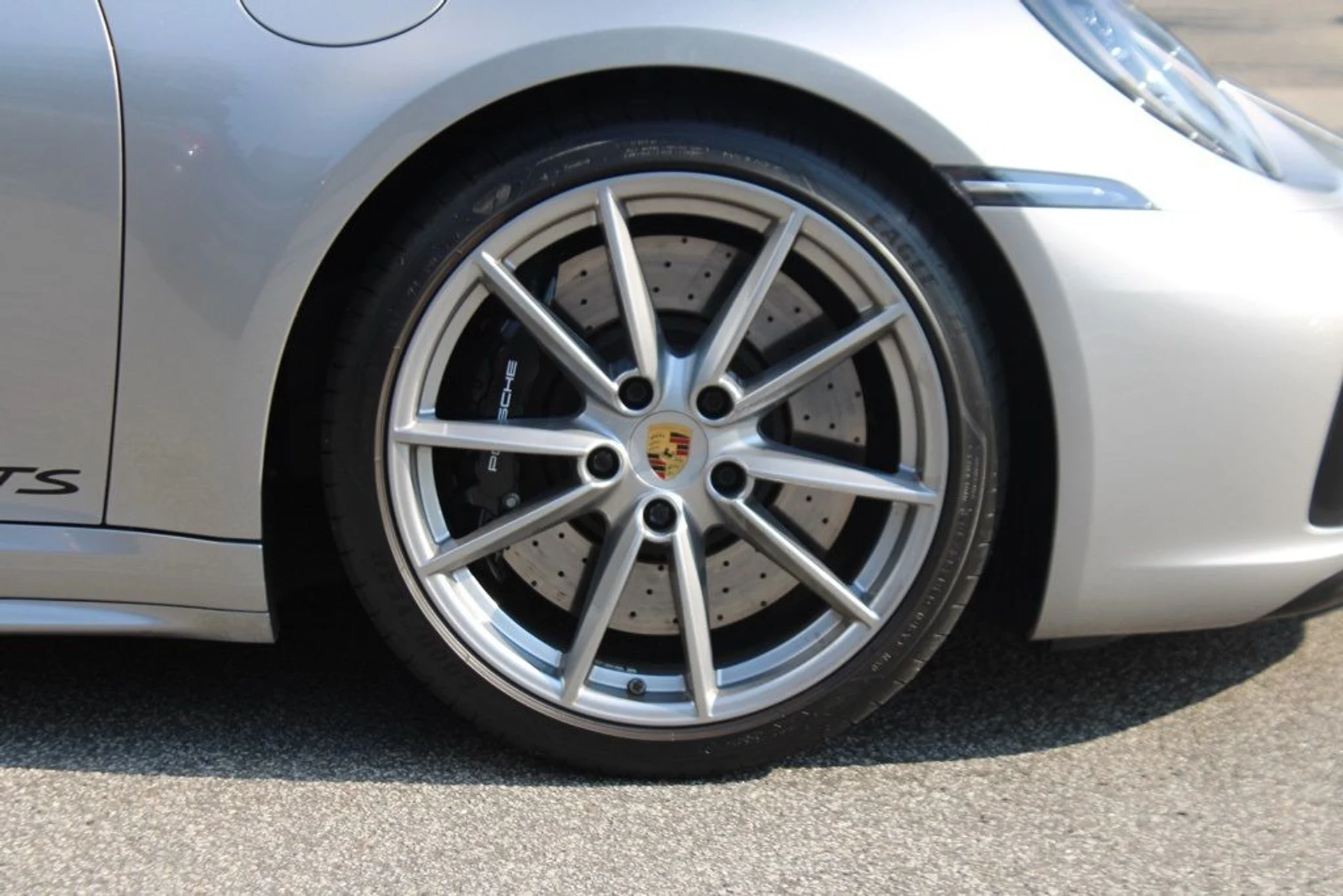 mph014_2414759450_cfae500594779fcd2604886d9f07f4c3_557134a0a8