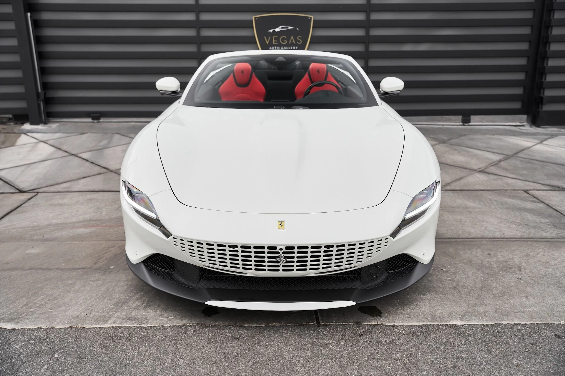 mph014_2415368160_Used_2024_Ferrari_Roma_Base_1763170051_121dff0b75