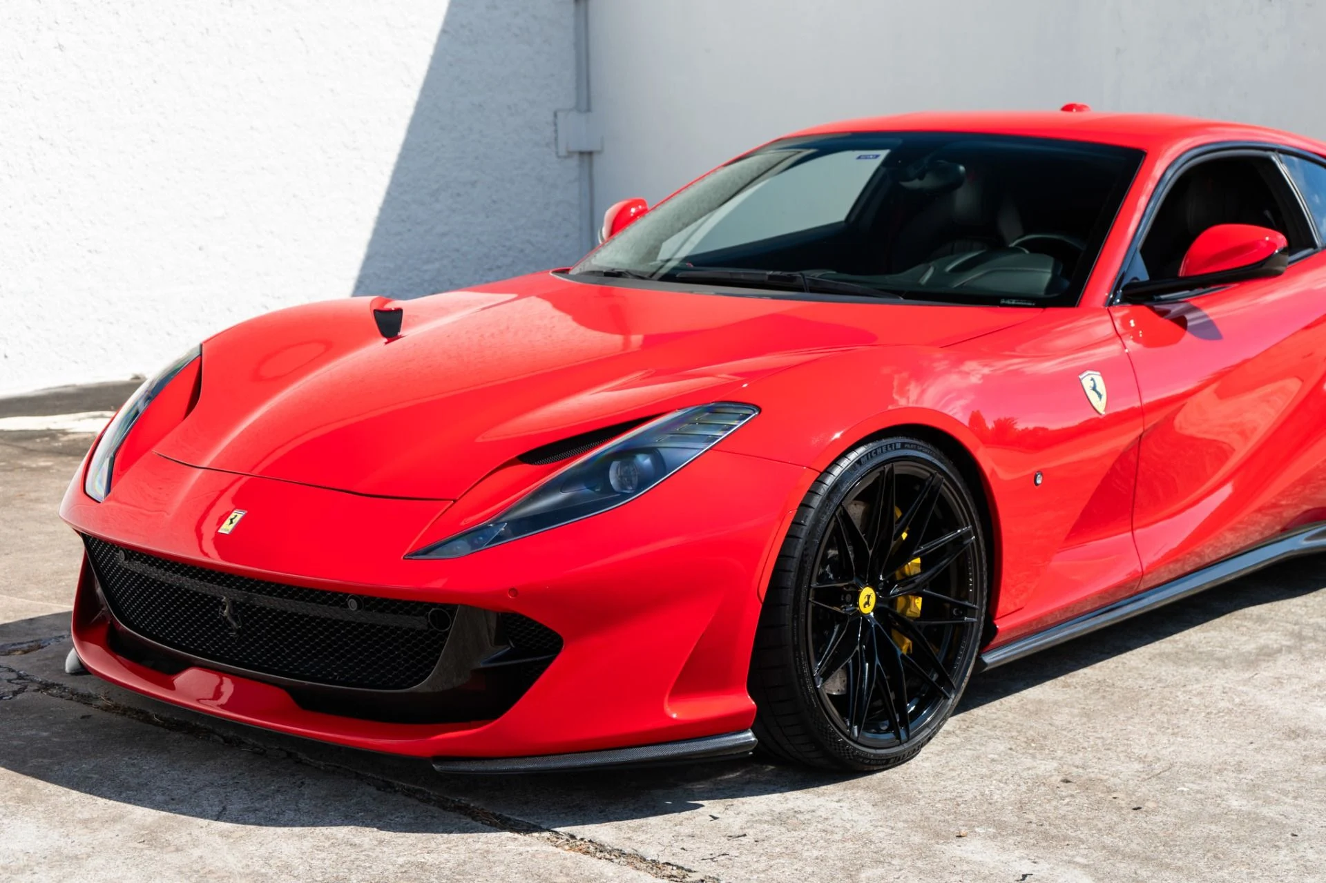 mph014_2418837455_Used_2019_Ferrari_812_Superfast_1789595110_70879516cd