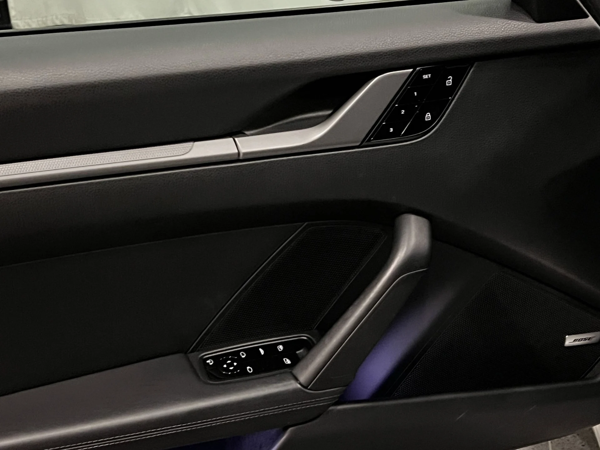 mph014_2420409248_db0e9d05b3b60ad8752a6deacf1fd6bex_f6acb37570