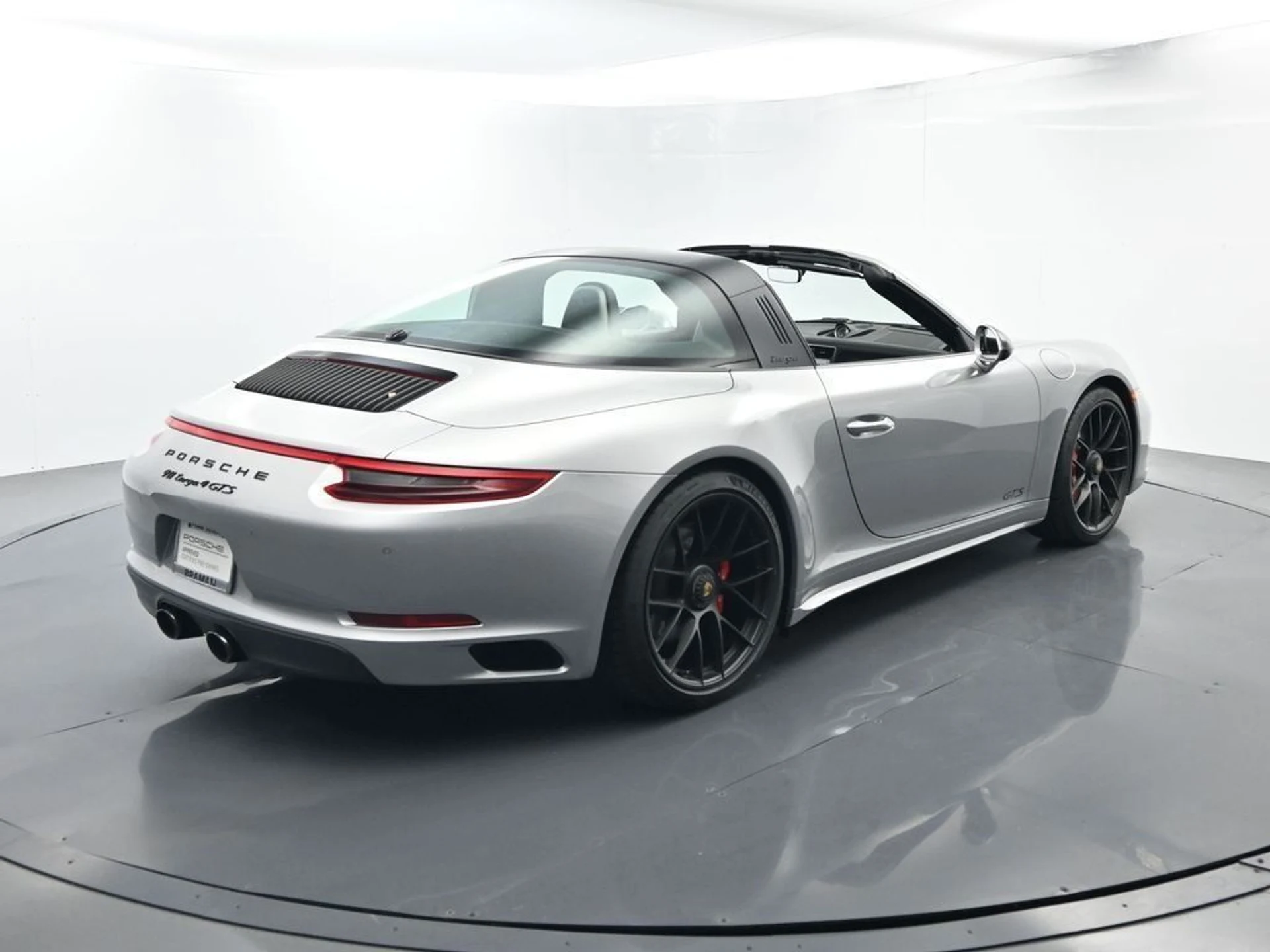 mph014_2421689398_4b7fe616395fa3b4df13a78362855382_579d9e58ef