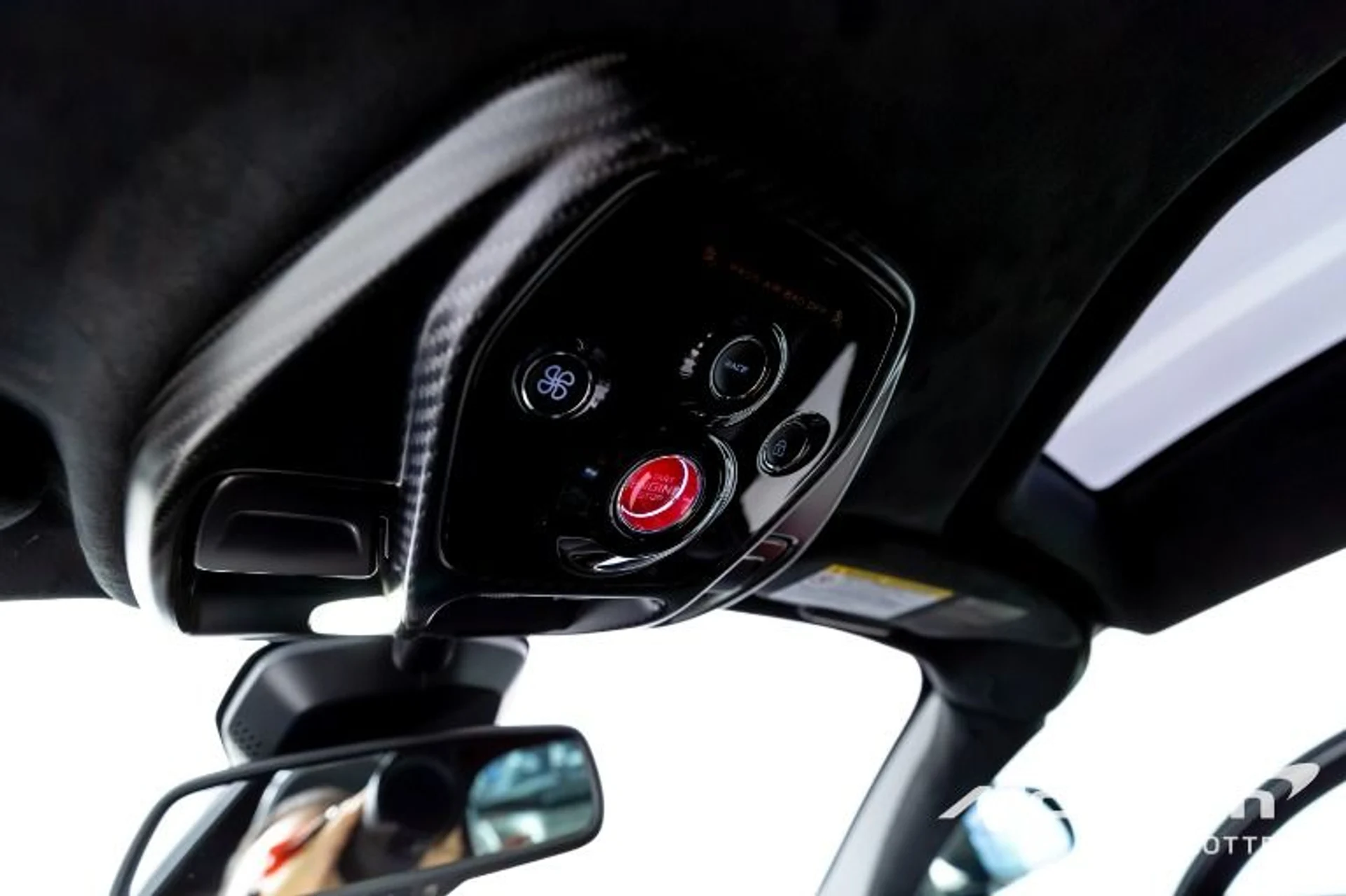 mph014_2427048987_Used_2019_Mc_Laren_Senna_5117153b5c