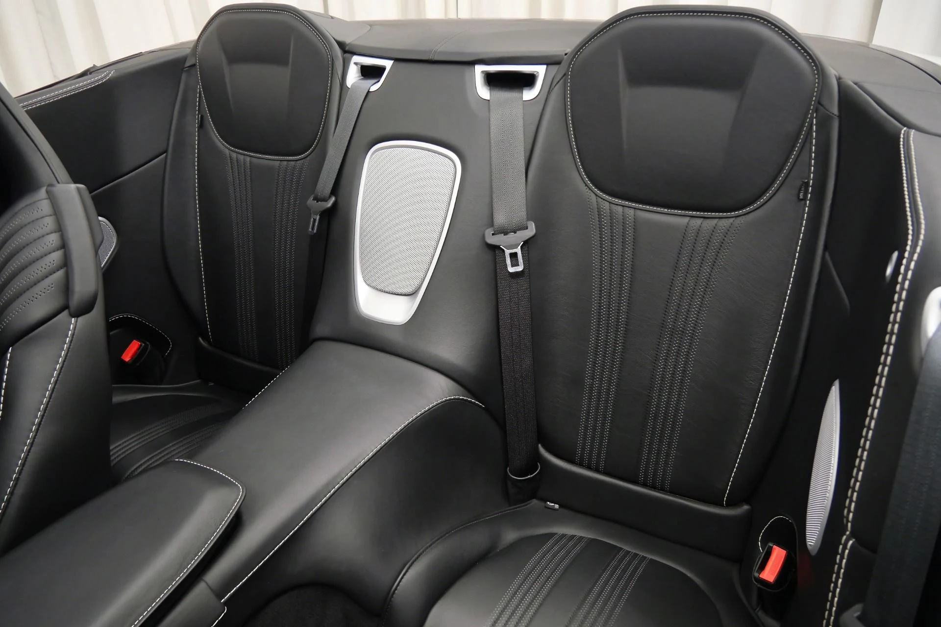 mph014_2428122449_Used_2019_Aston_Martin_DB_11_Volante_Gloss_Black_Bodypack_Heated_and_Ventilated_Seats_1764691005_24956256e7