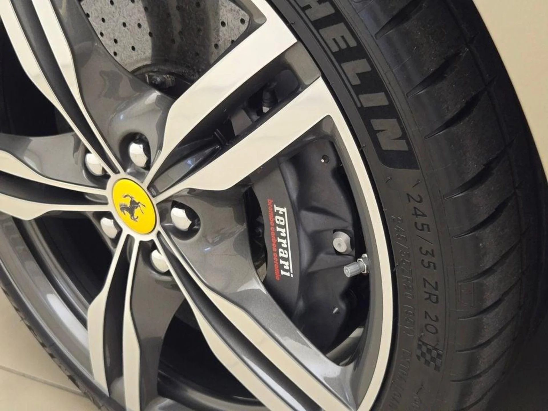 mph014_2430627121_Used_2023_Ferrari_Portofino_M_1778593630_11db4ff70b
