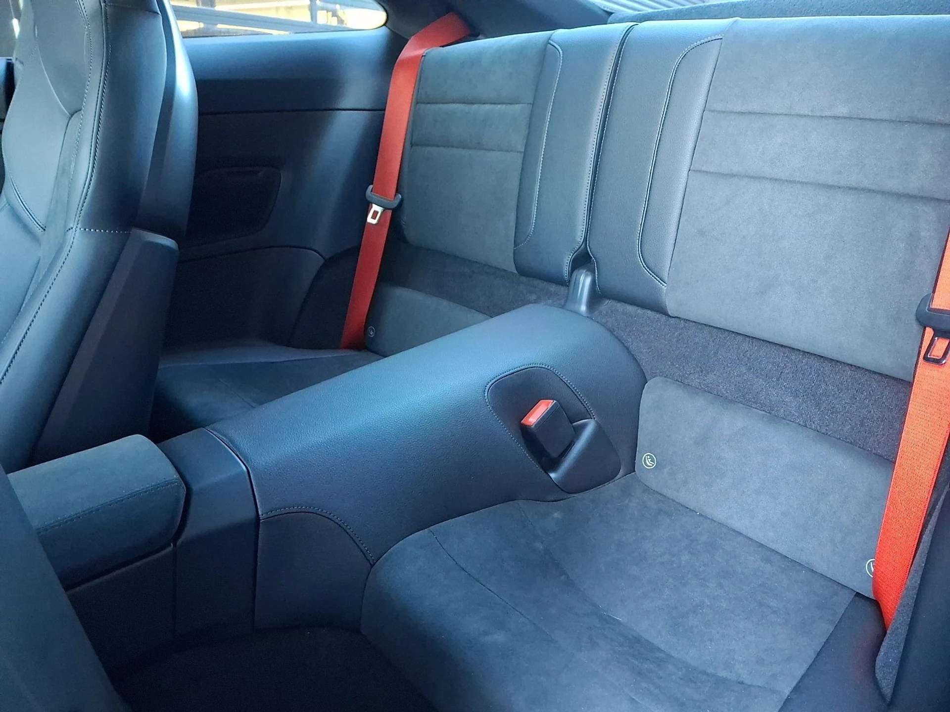 mph014_2433981861_1fbe2dc9dd7d1976e095a89064a12c6c_f37ac31abe