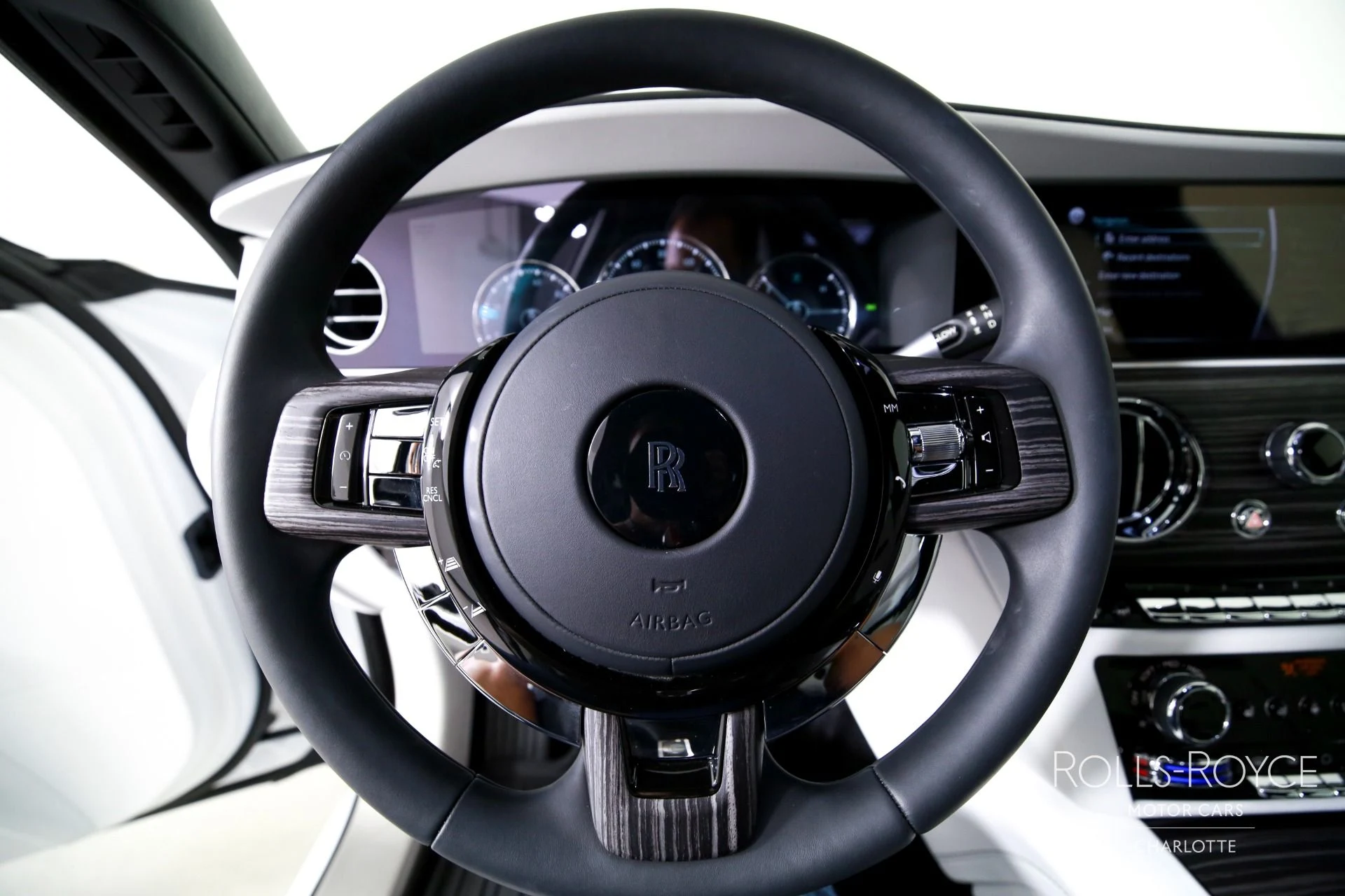 mph014_2434458715_Used_2021_Rolls_Royce_Ghost_1787242896_b6c60968b6