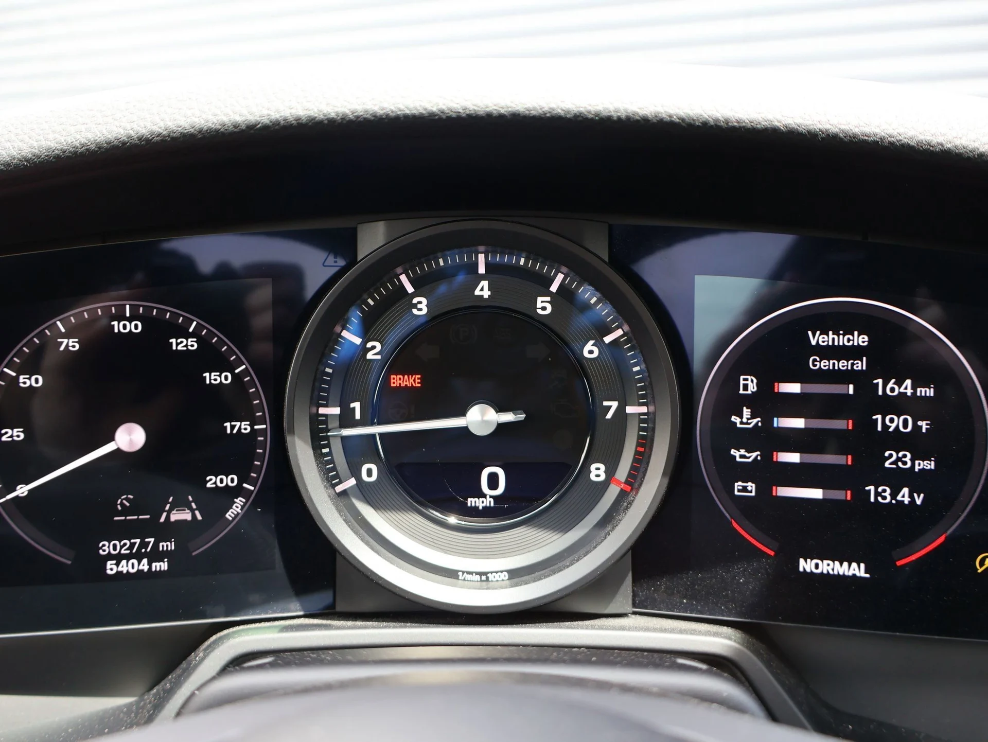 mph014_2436351108_ad7941f5e248a8619e566b465221d3f4_9ac5c38752