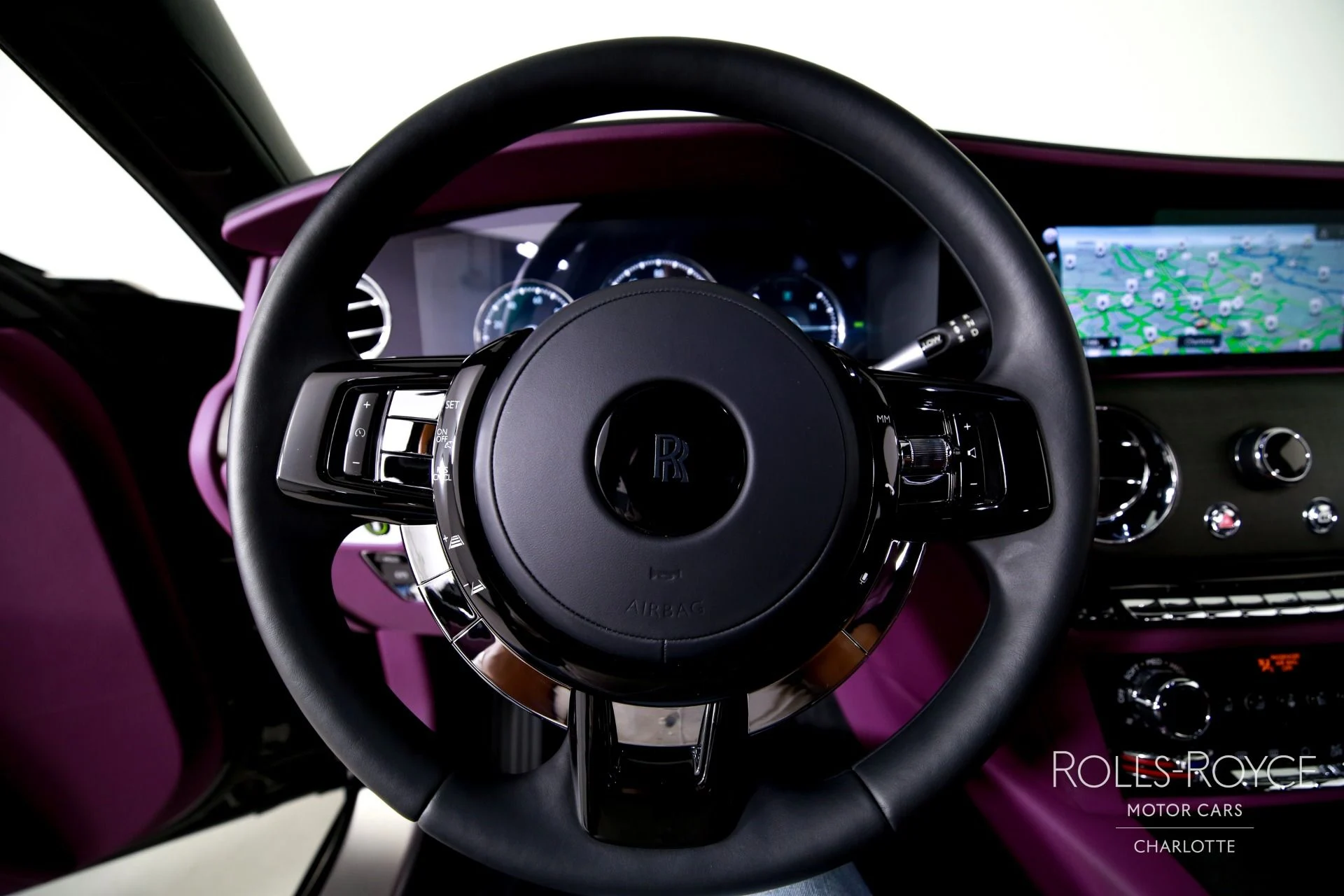 mph014_2440062608_Used_2022_Rolls_Royce_Ghost_1786637312_aa05090146