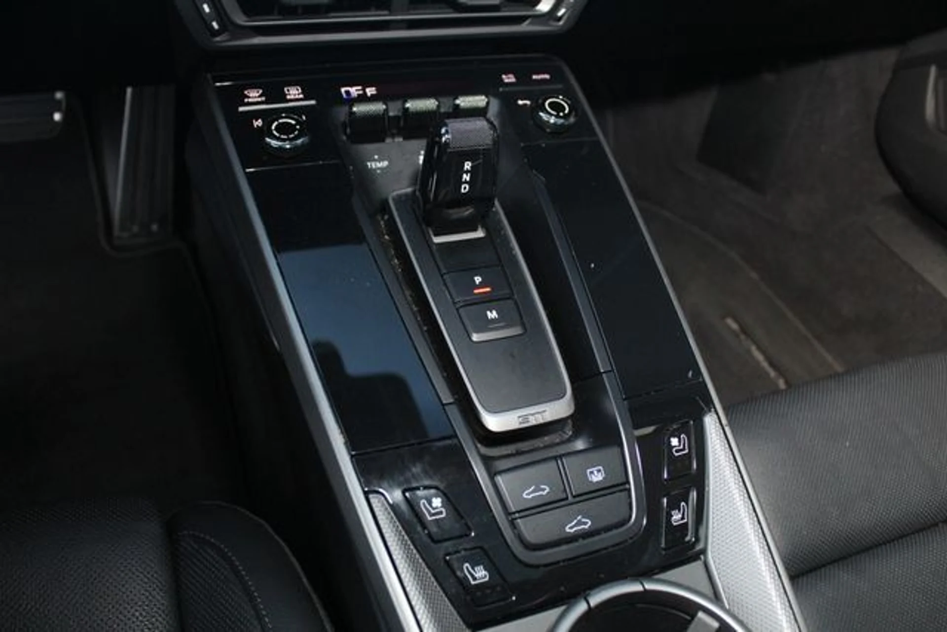 mph014_2444297515_52c67783a7166cade8b8ca70b5a44274x_b17f2f56ce