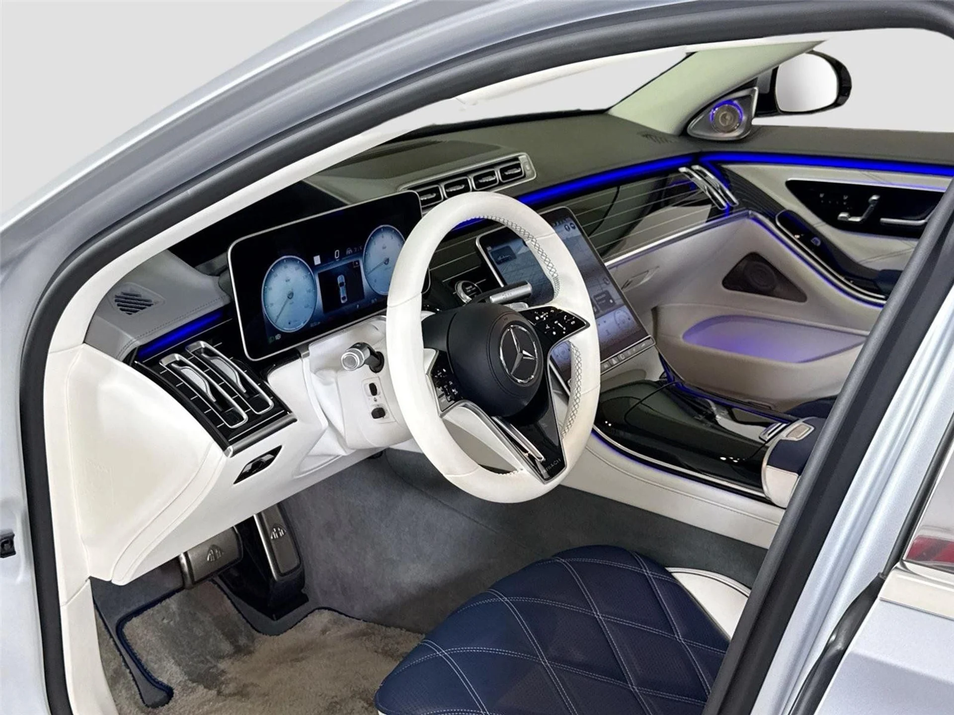 mph014_2444637724_dd932b51cd2094610bc5e5e31597d2a7_a24ca77bc4