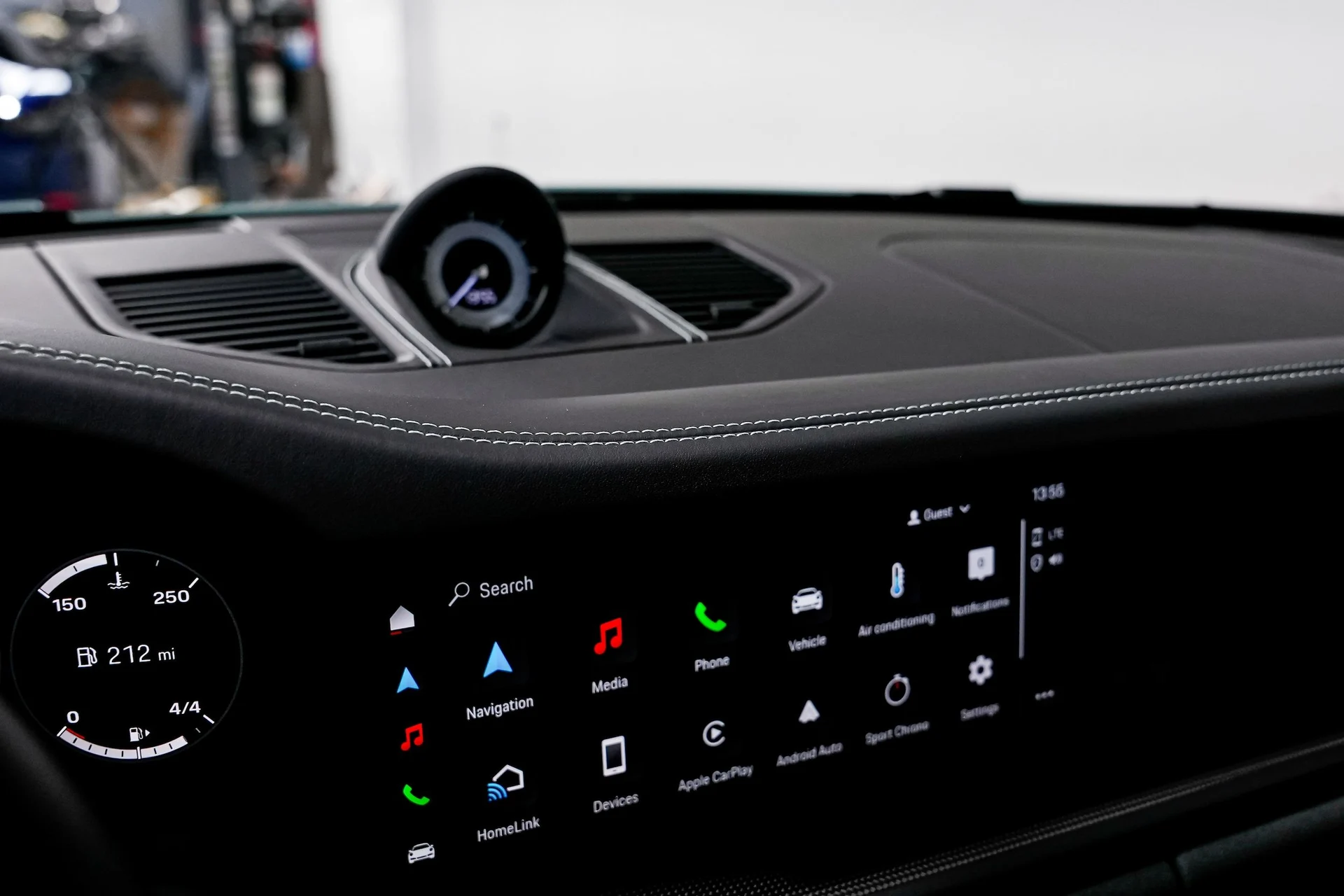 mph014_2460306018_5510918ee34804f0bccb541e8aa01027x_0d7b3414b3