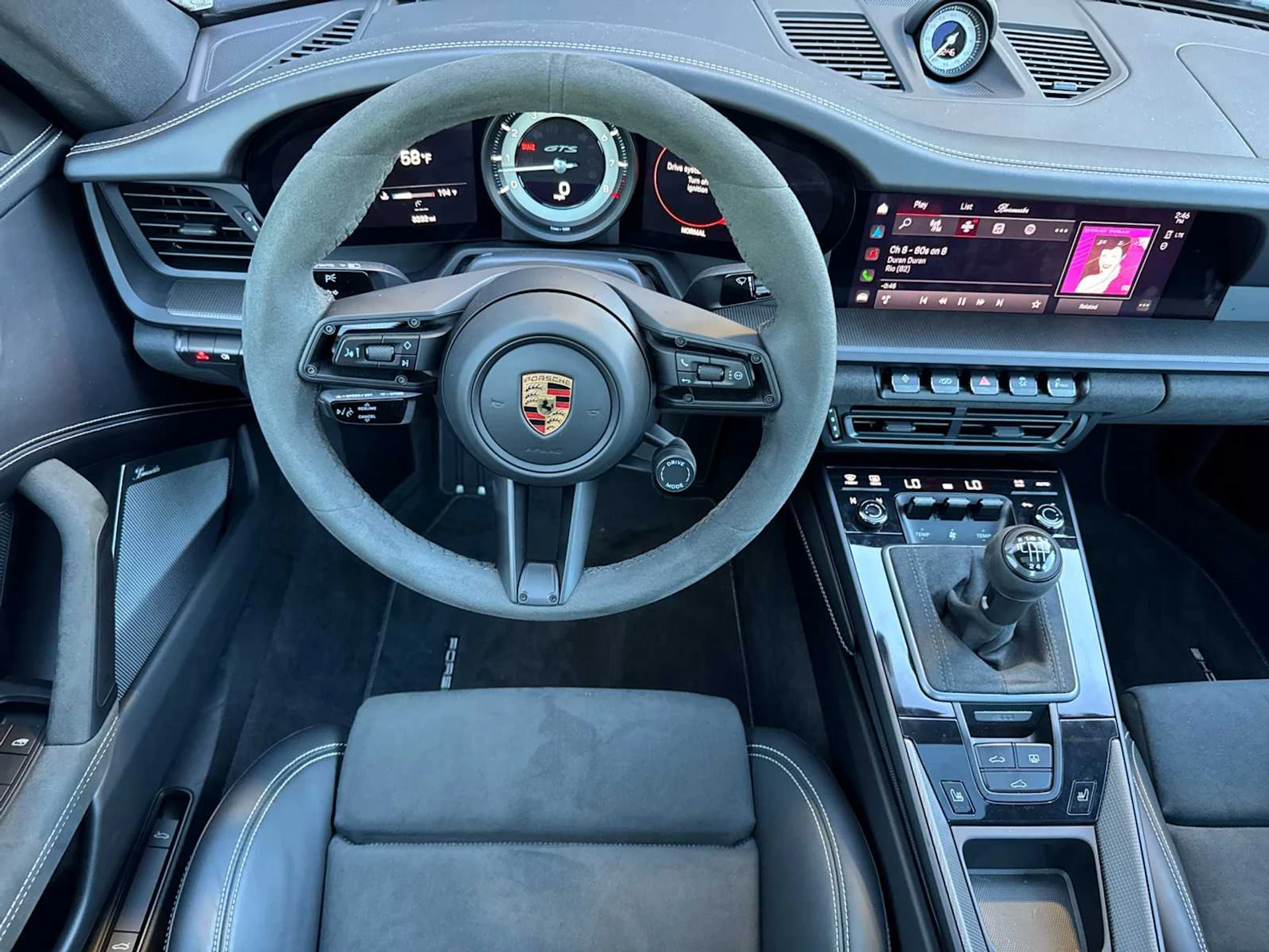 mph014_2462901232_2928d087d49f5872764161b18e1c0549x_681a439217