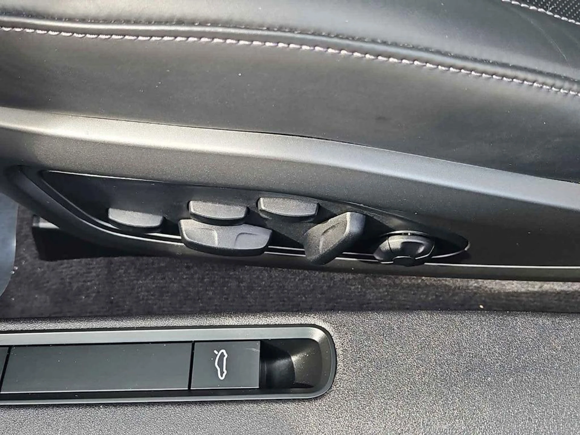 mph014_2464239741_s_AD_7_DT_Ii_N_Le_U628_IJX_6_i_XG_3b_E_9e87842e58