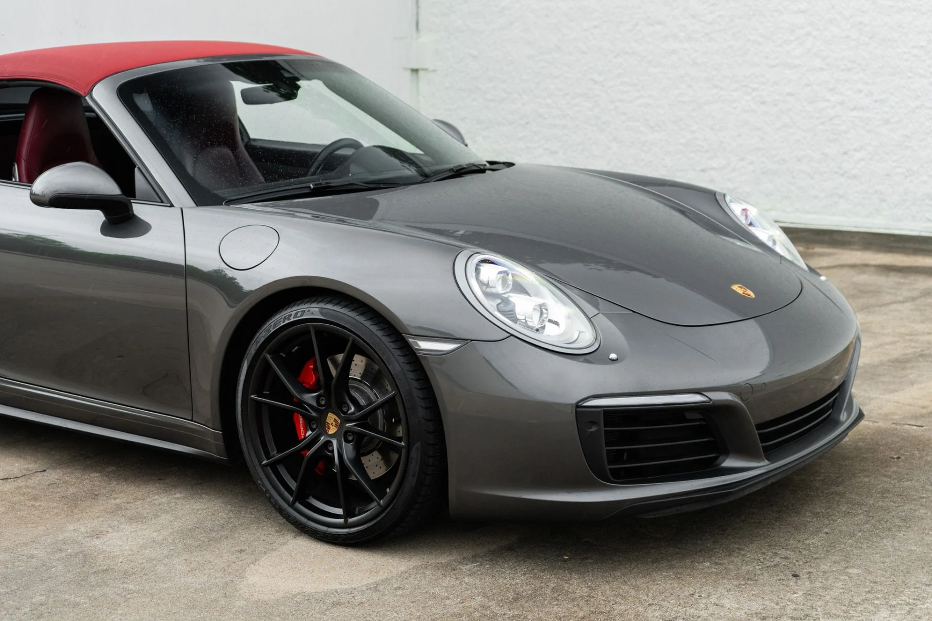 mph014_2467283619_Used_2017_Porsche_911_Targa_4_S_1788300872_56333900b5
