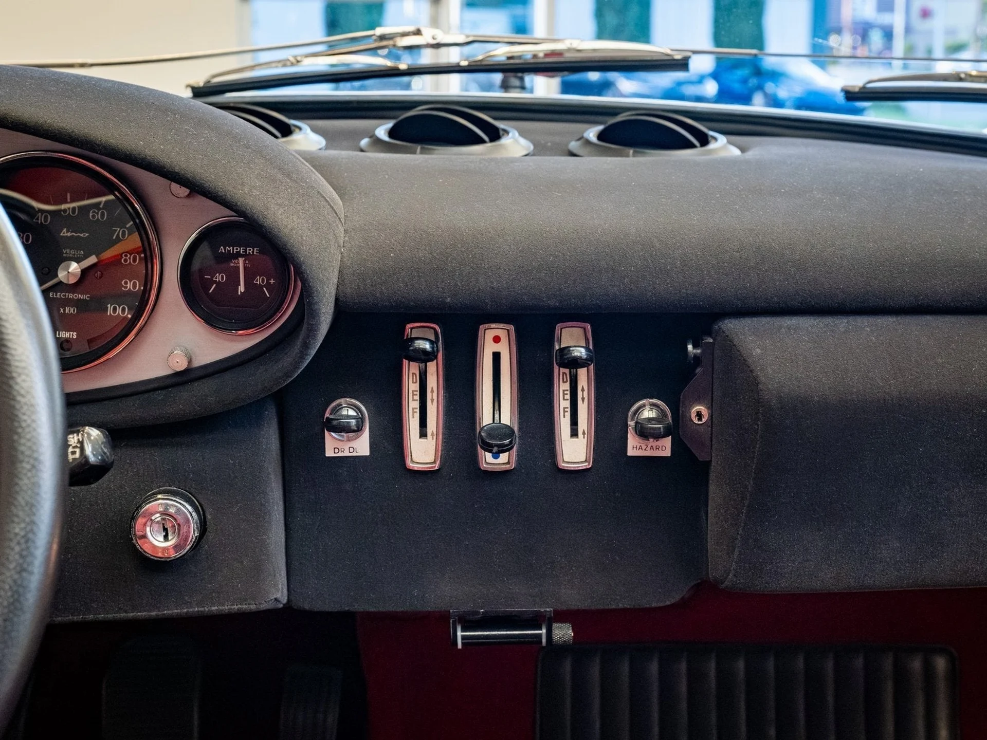 mph014_246931094_15_23092311b5