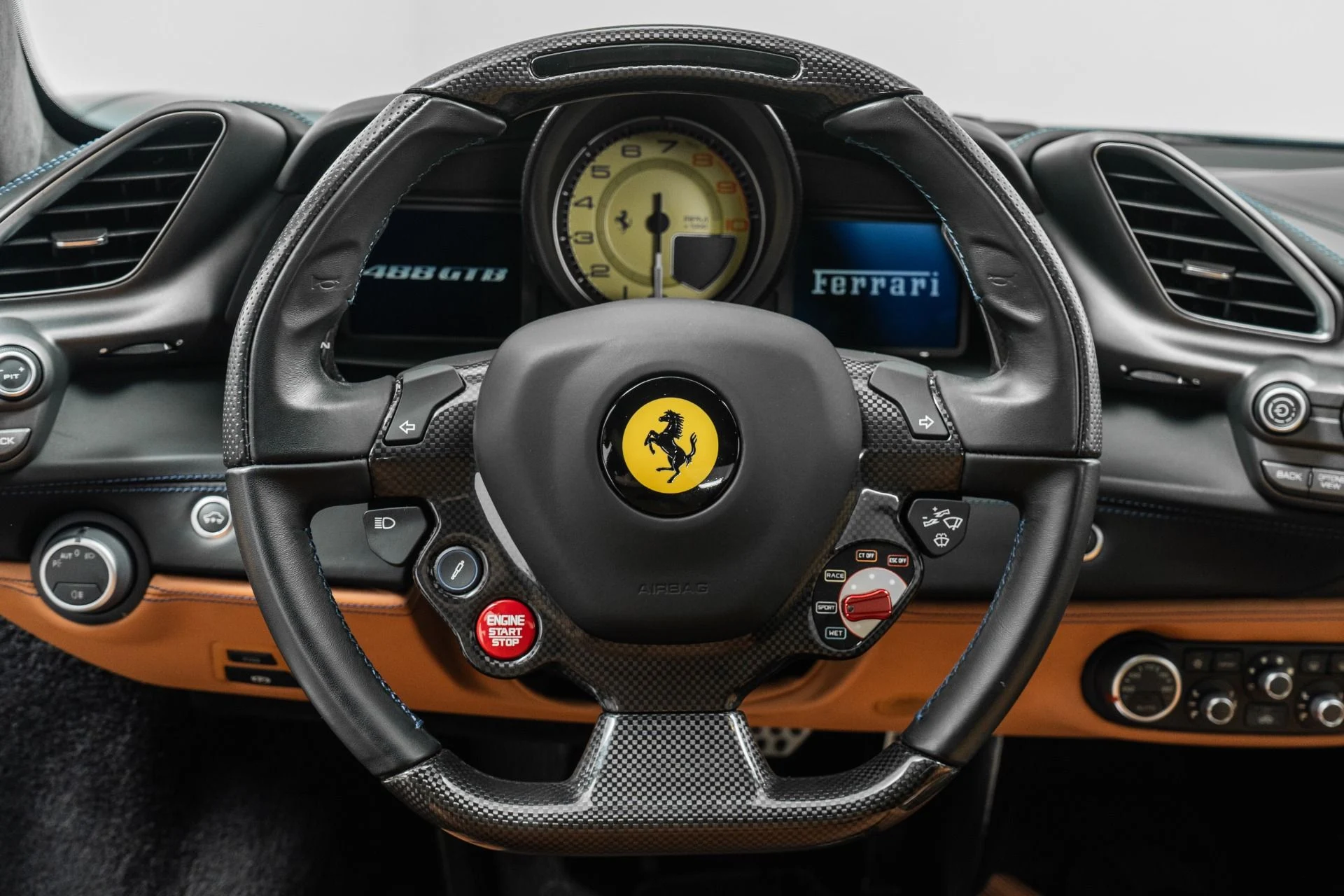 mph014_247297985_Used_2018_Ferrari_488_GTB_1778536187_e53e1eeb4a