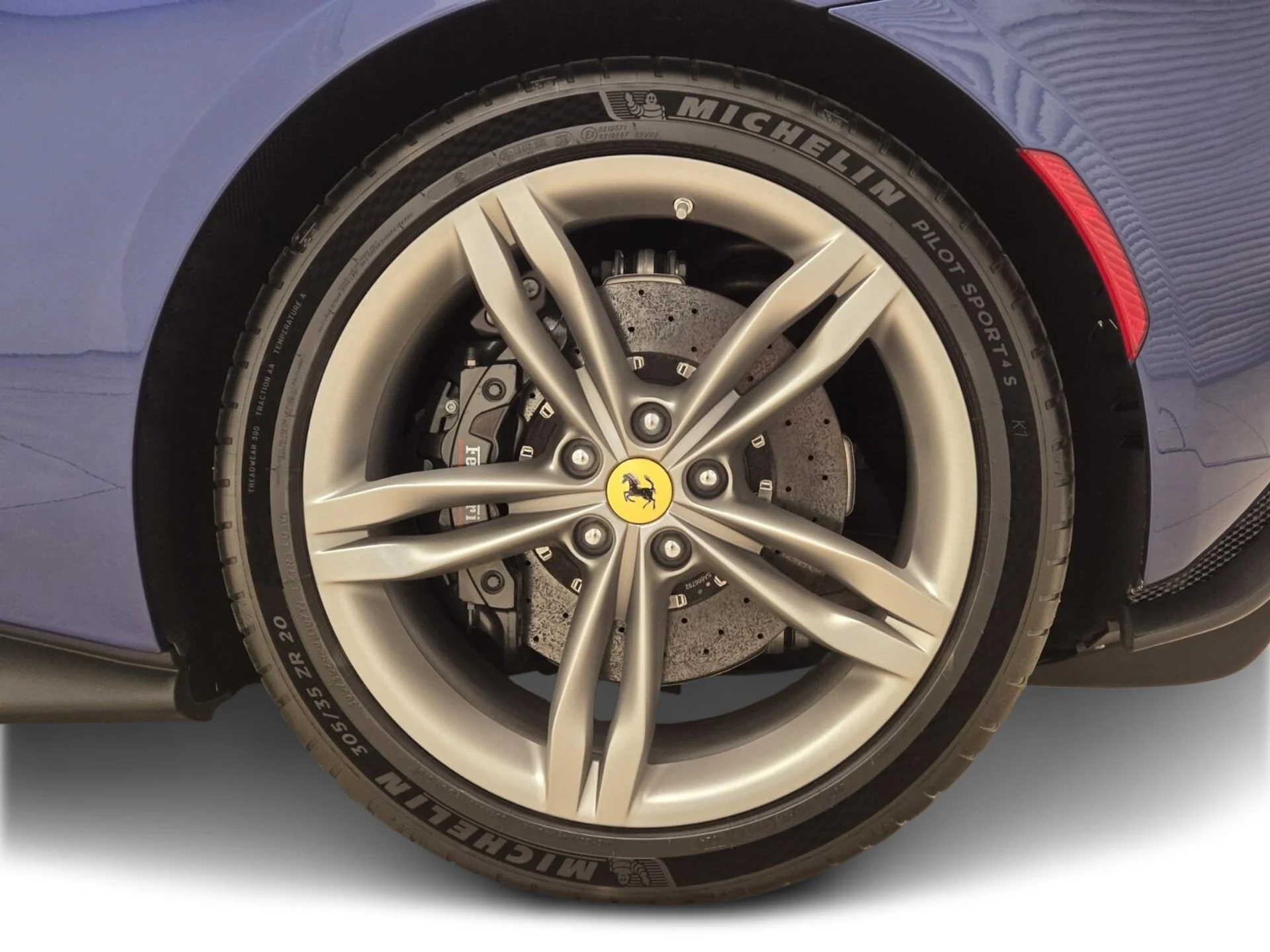 mph014_2476757698_Used_2022_Ferrari_296_GTB_1768891291_56a9668b85