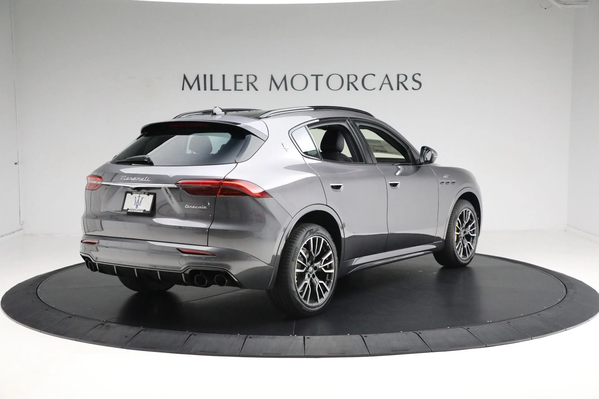 mph014_2485531113_New_2024_Maserati_Grecale_GT_e7ab904ea8