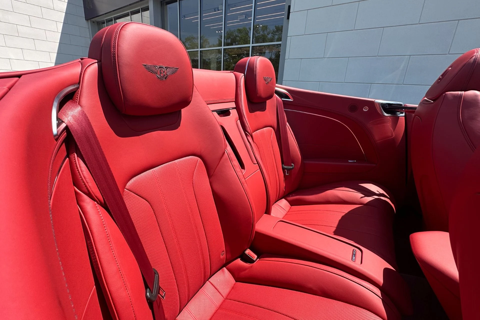mph014_2486539289_New_2026_Bentley_Continental_GT_GTC_1779707783_8aa0872e15