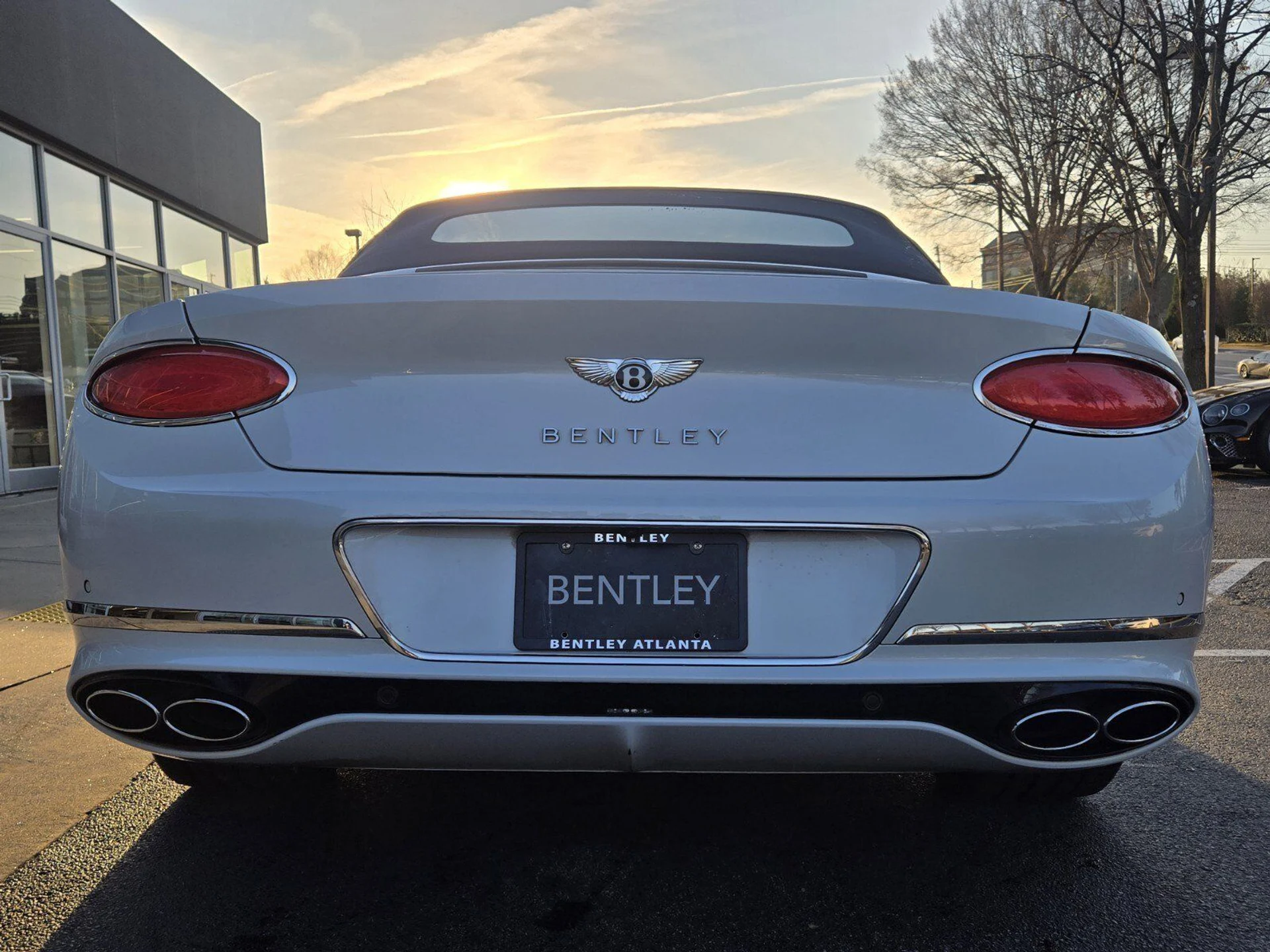 mph014_2490999786_c55815e0f51cc5a6636a7b8284bc14ddx_17277e759d