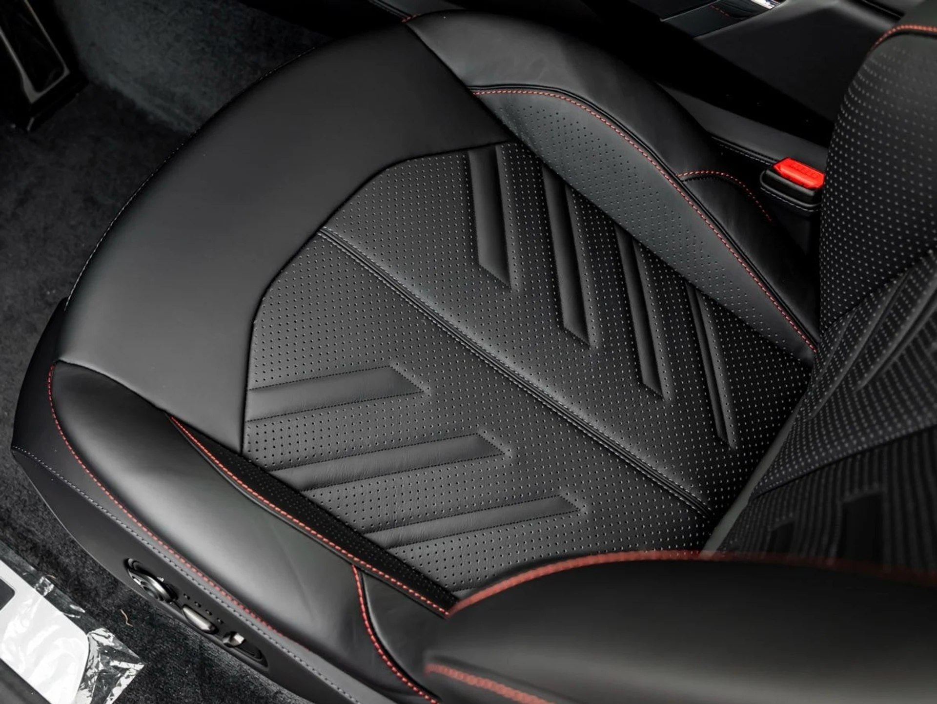 mph014_2497596270_15_27e344652f