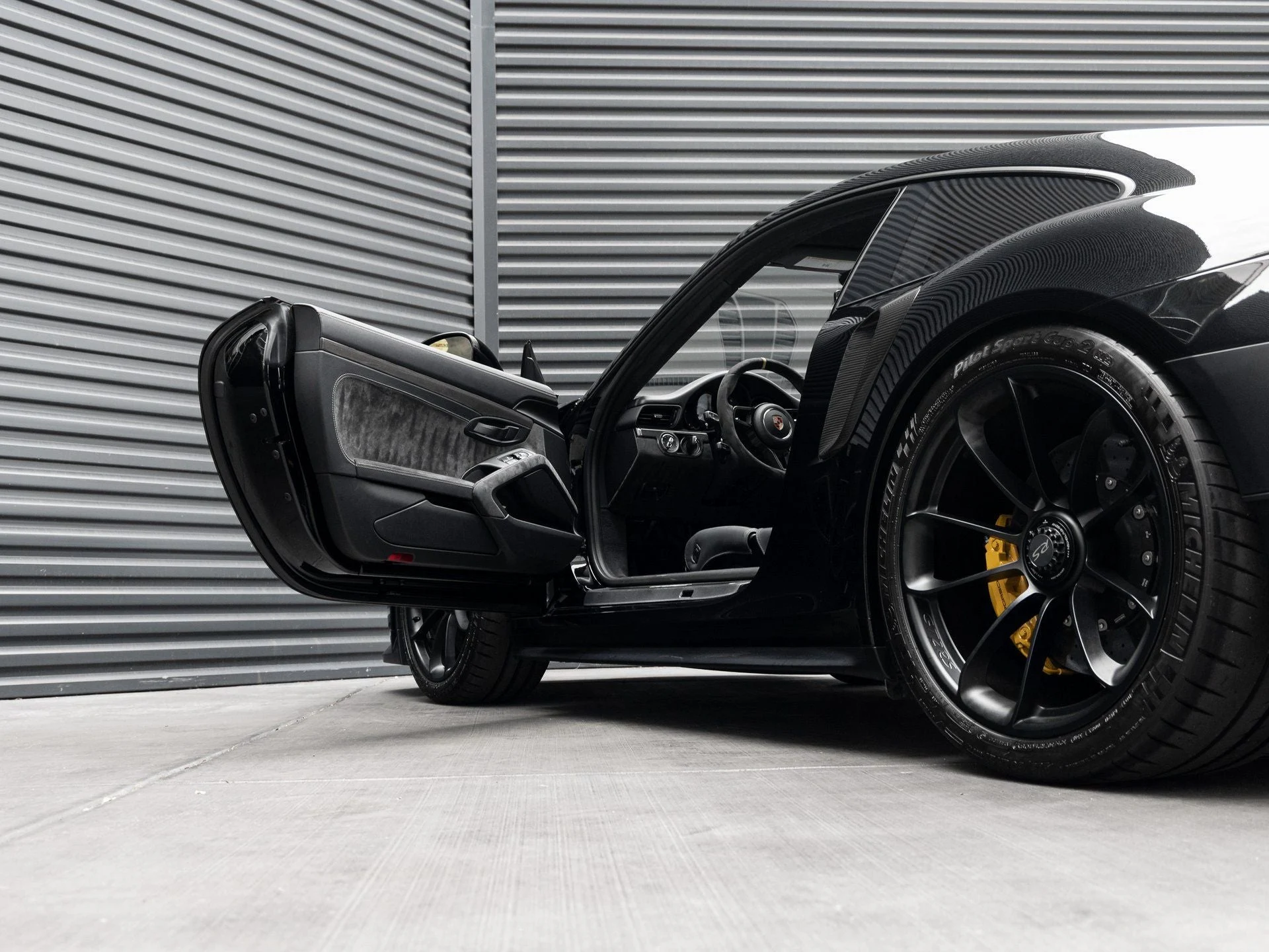 mph014_2506709720_15_6d642f5e75