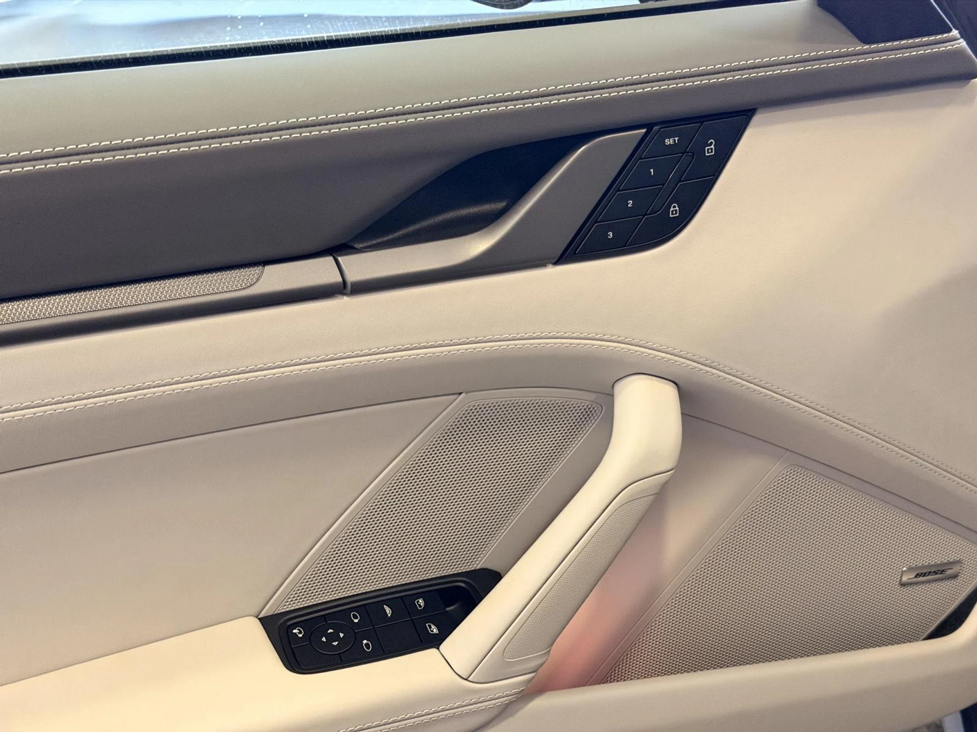 mph014_2509605430_22f10fc0e3b2b3c7a08590f5c00c3e8fx_a6da115365