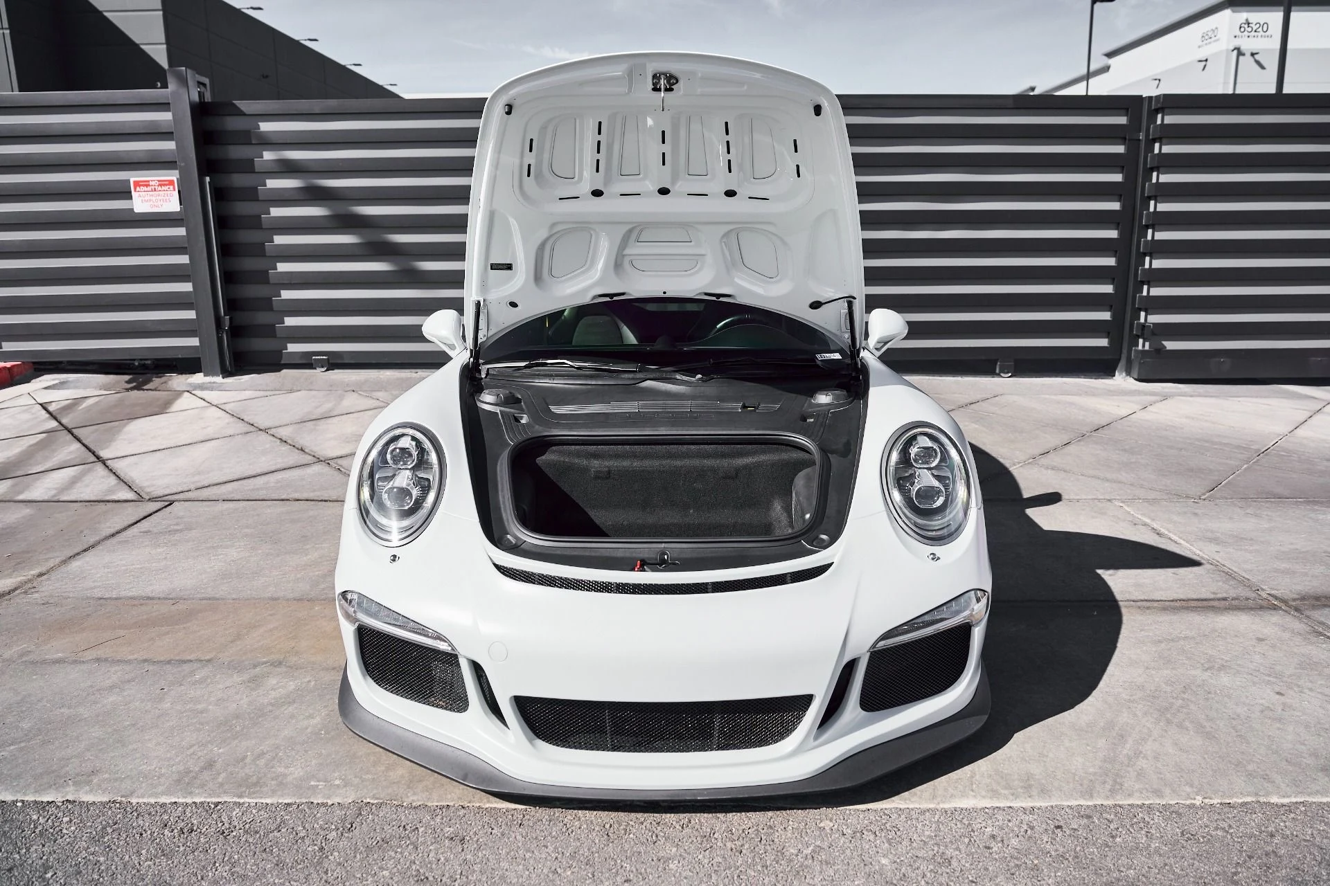 mph014_2521087676_Used_2015_Porsche_911_GT_3_1771890191_a4a5736f5b