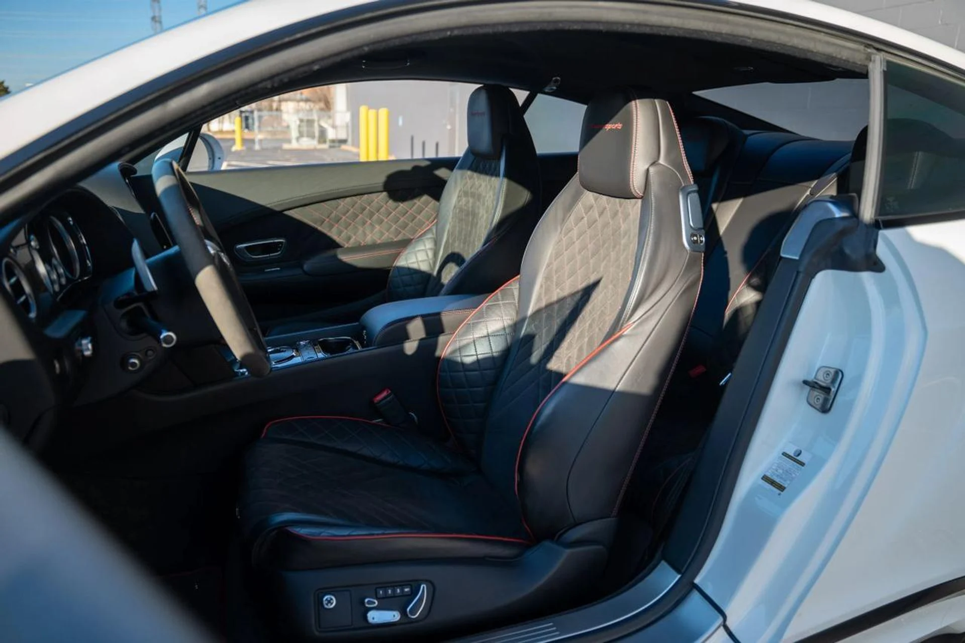 mph014_2524113067_990bcff7f9fddba4298591b348380cc4_53ad0c7638