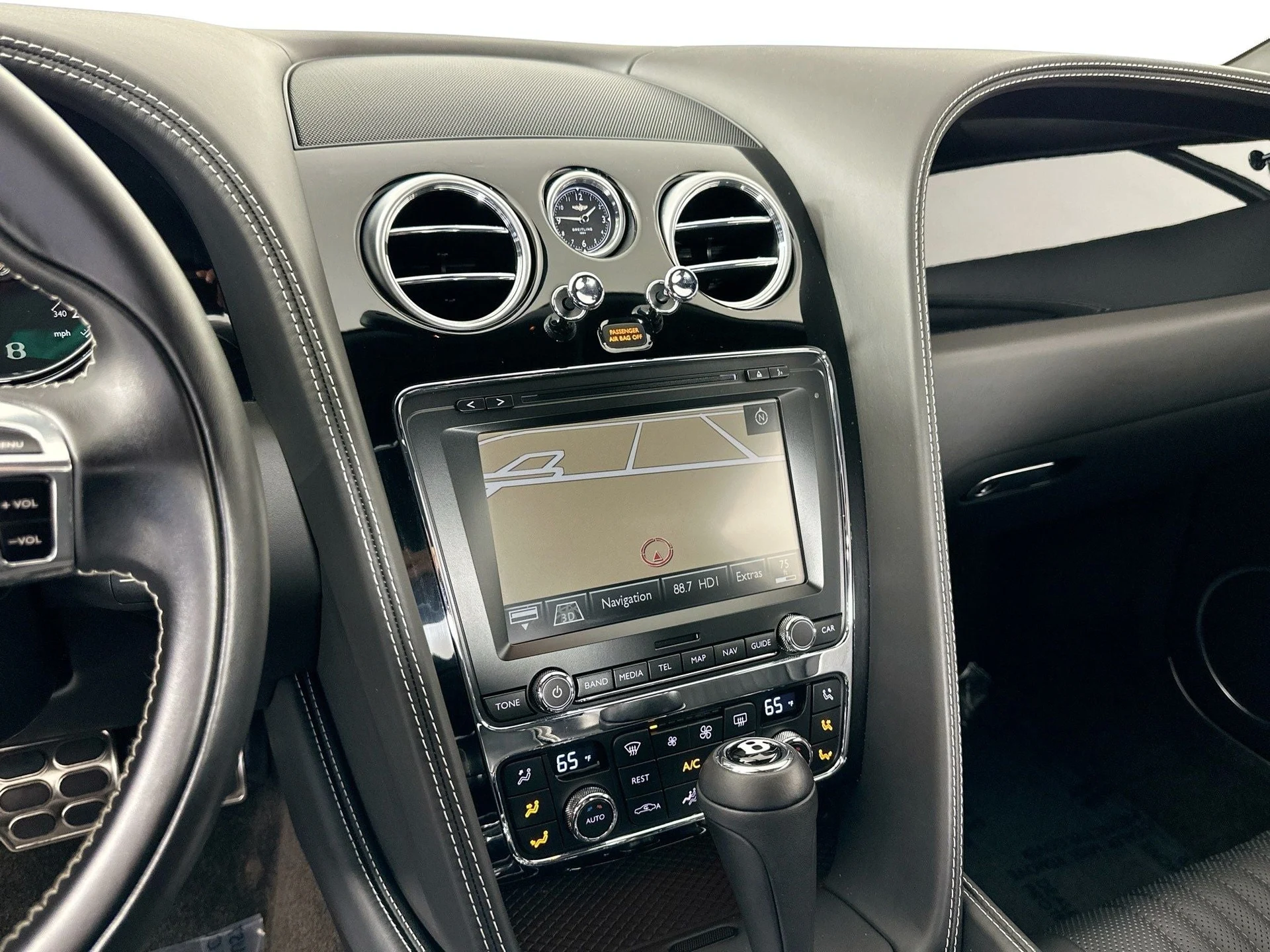 mph014_252769126_15_a700fe5b41