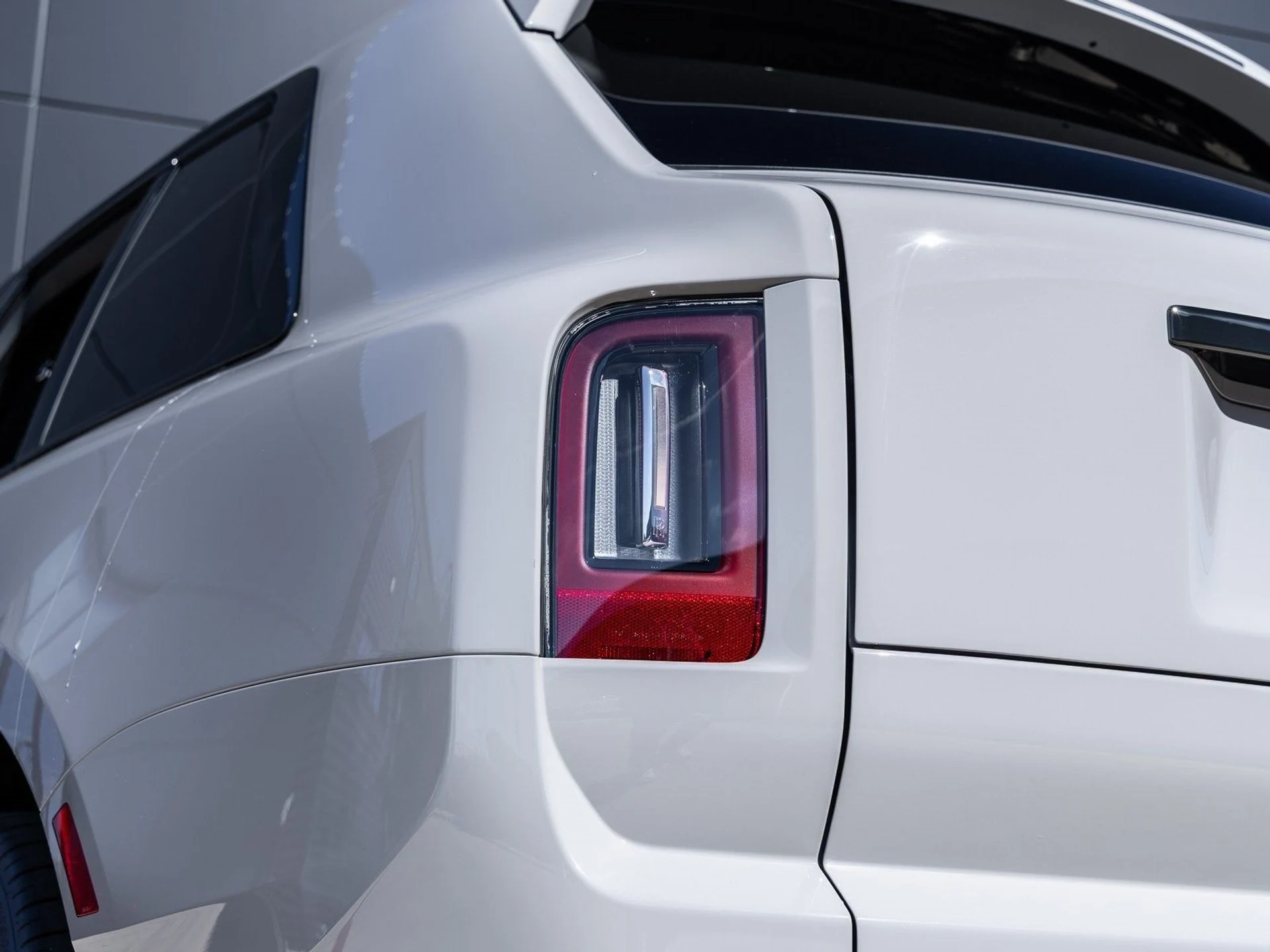 mph014_2544000410_15_4c18587c7c