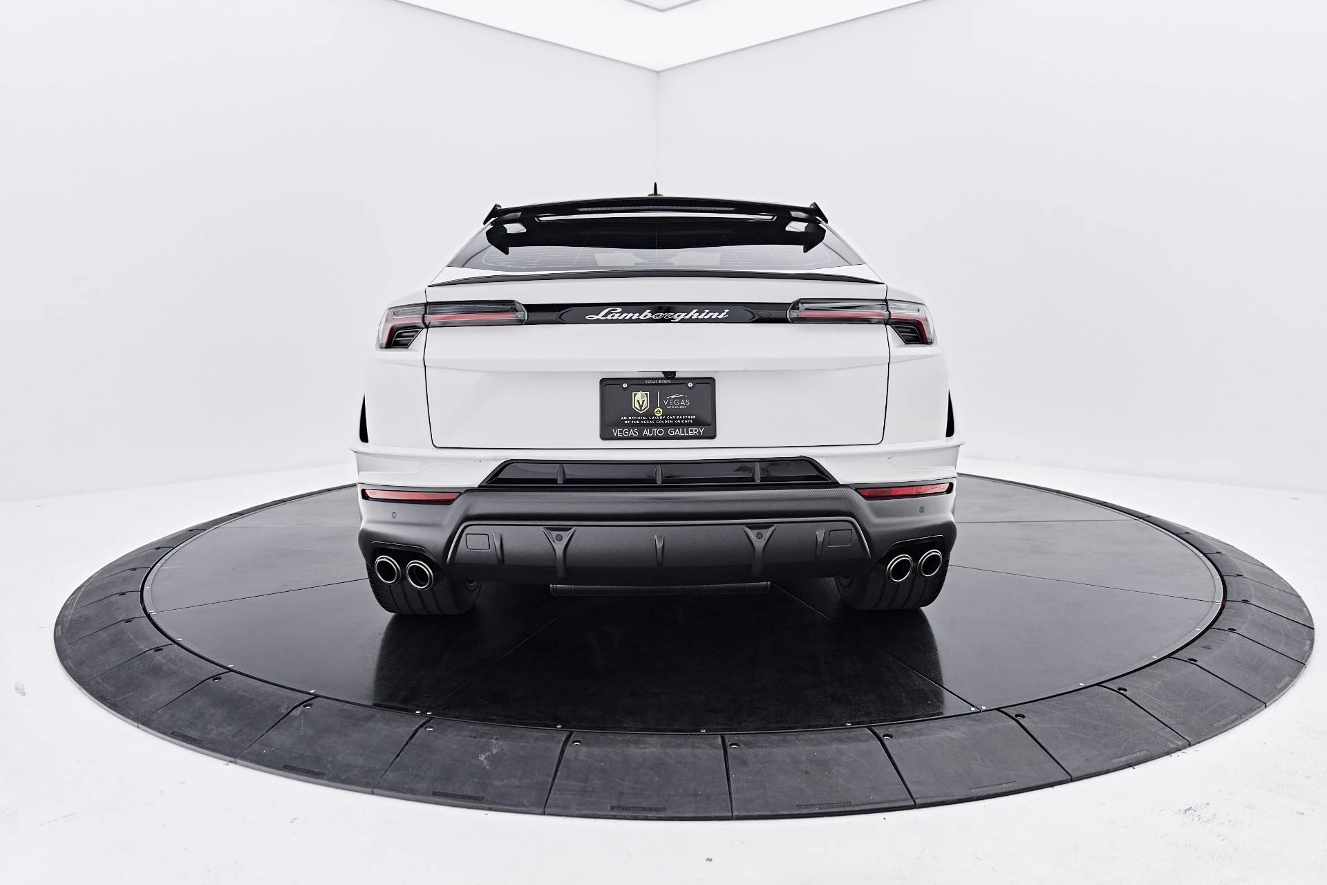 mph014_2545844444_Used_2023_Lamborghini_Urus_Performante_1790207571_798222cdb1