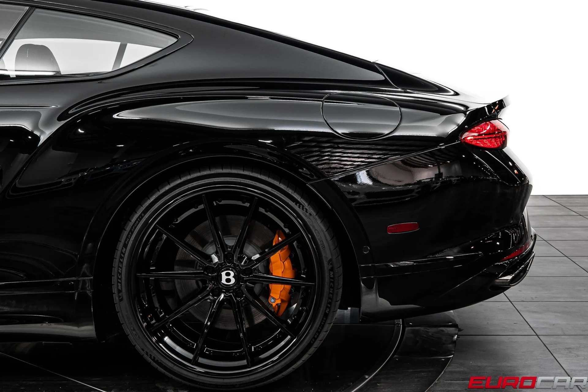 mph014_2551225979_c6b9cf71_6e34_44b8_9fbb_430d845049ef_011b0f89e5