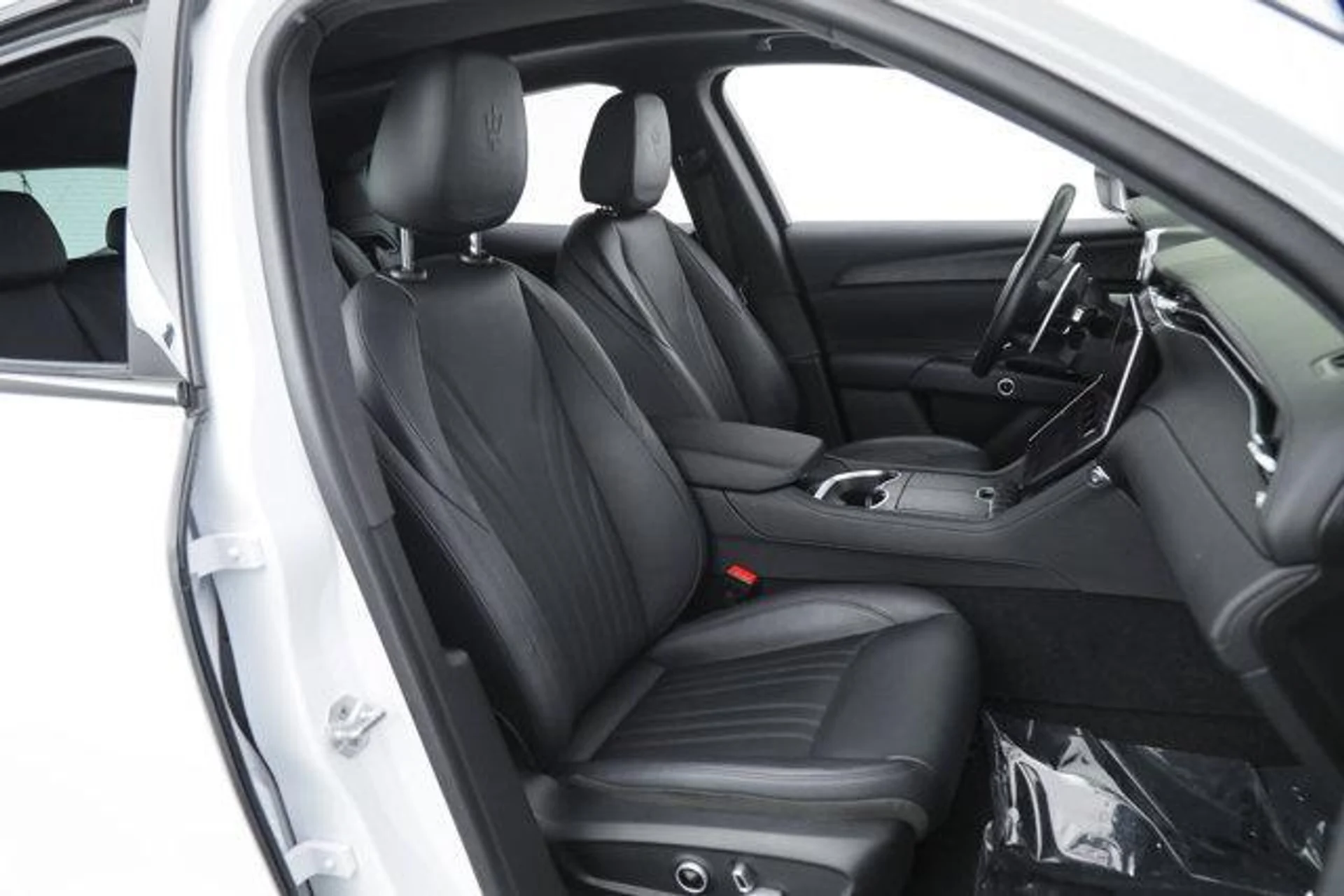 mph014_2555707073_syp_B_Pl3l_Qthzc_F0st_S_t_Lh_Cl_O_Rg_280396704f