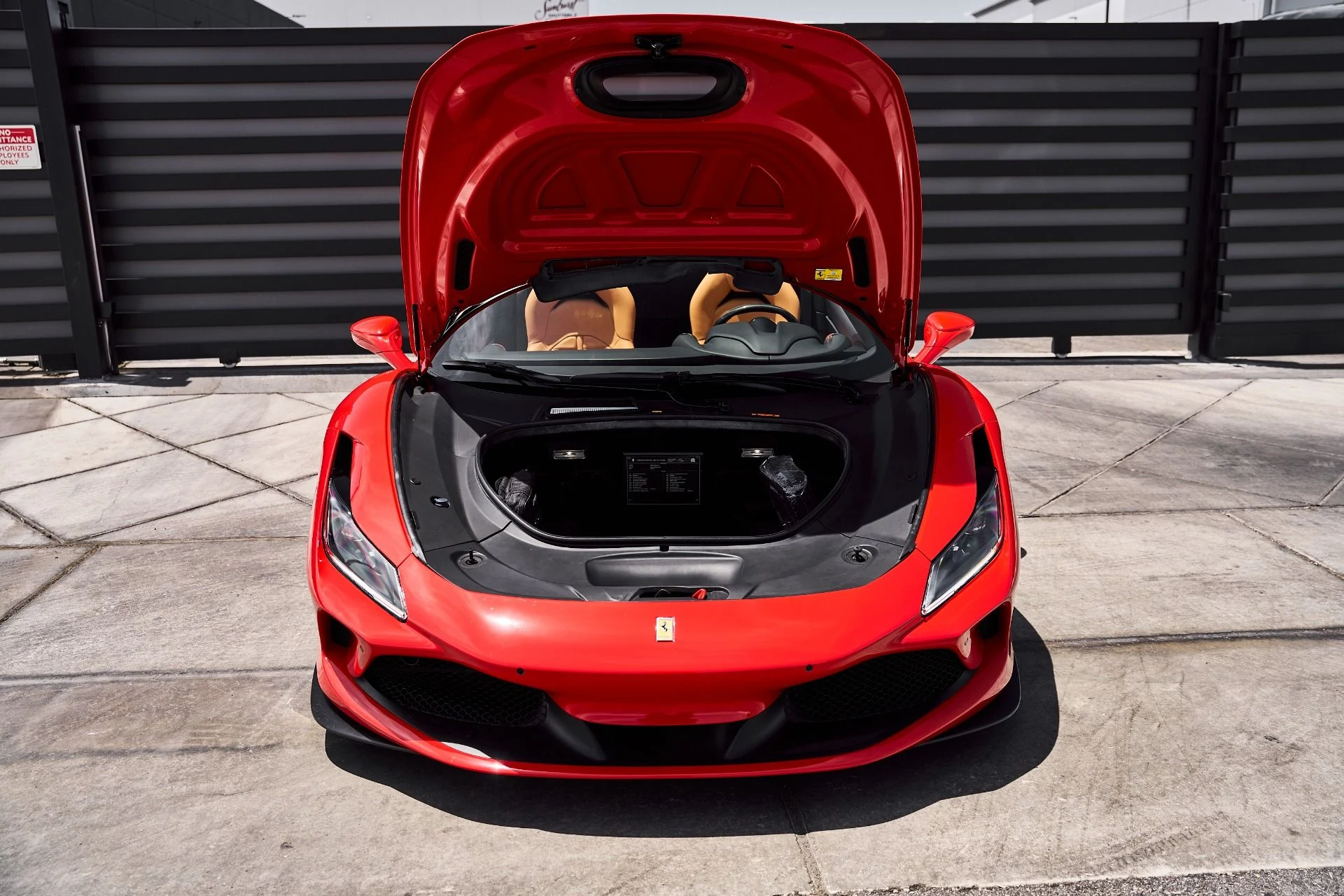 mph014_2560889673_Used_2021_Ferrari_F8_Spider_Base_1780443685_8589d10b6c