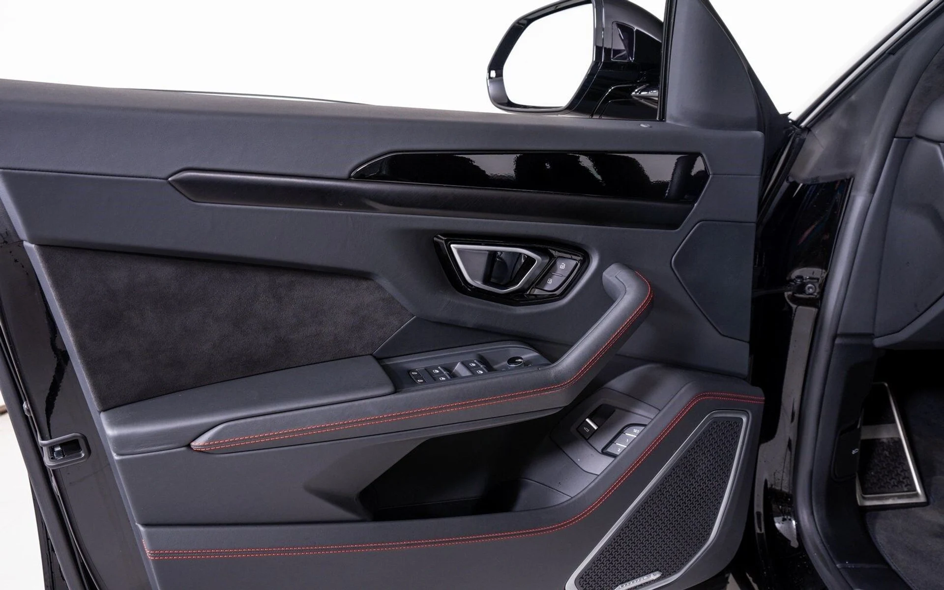 mph014_2563291458_c190ba6082cf396fa409d06df5a840f7x_08a2a859cf