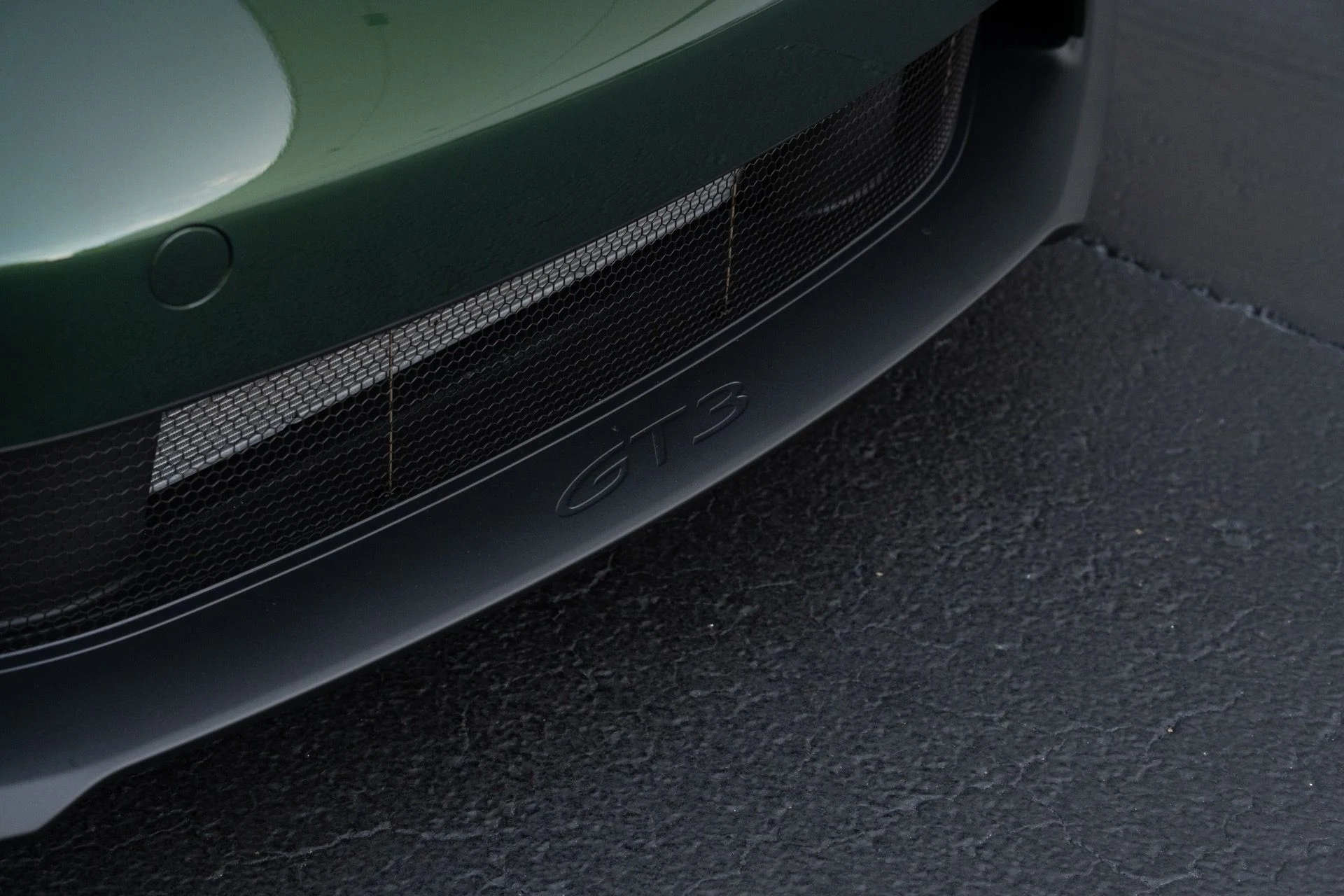 mph014_2566637992_Used_2026_Porsche_911_GT_3_Touring_1770143984_f16c67cb07