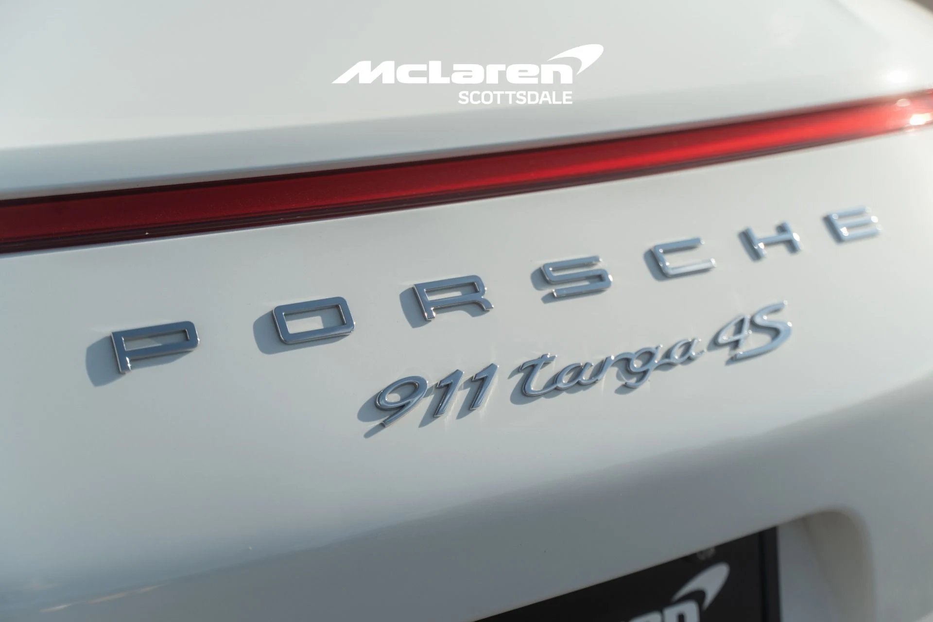 mph014_2567044482_Used_2017_PORSCHE_911_Targa_4_S_1760124418_d037a01036