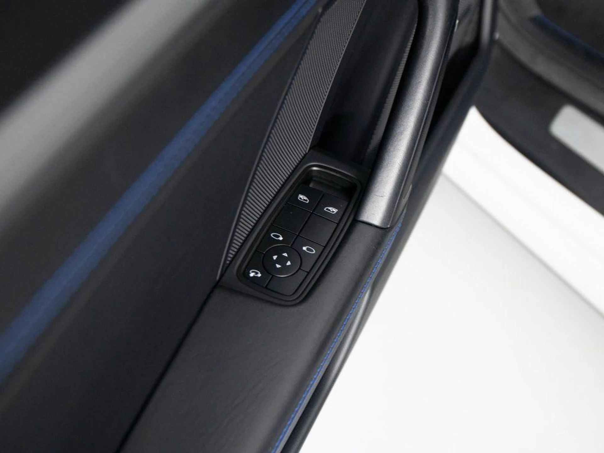 mph014_2570443281_x77_Nhd_Nwd_HN_5pk_GO_3p_P_7r_rh0_M_93db9e70da